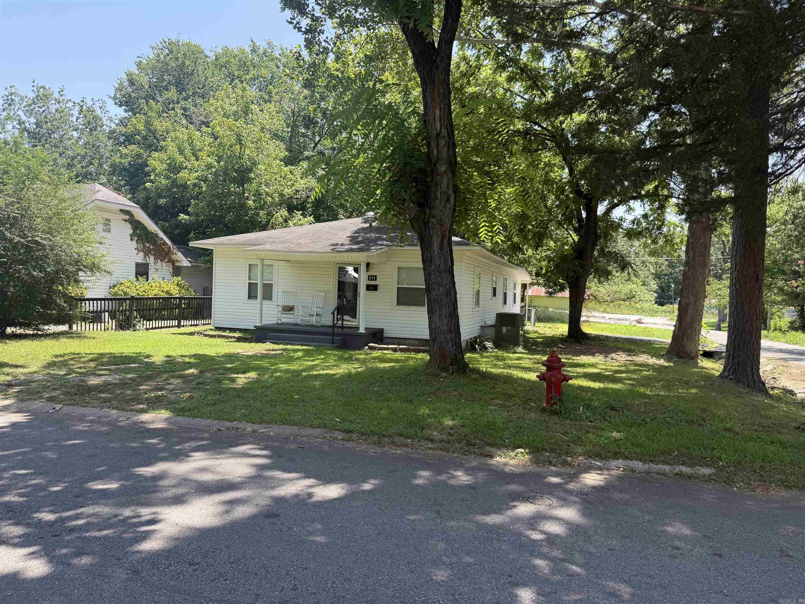211 W Quitman  Heber Springs, AR