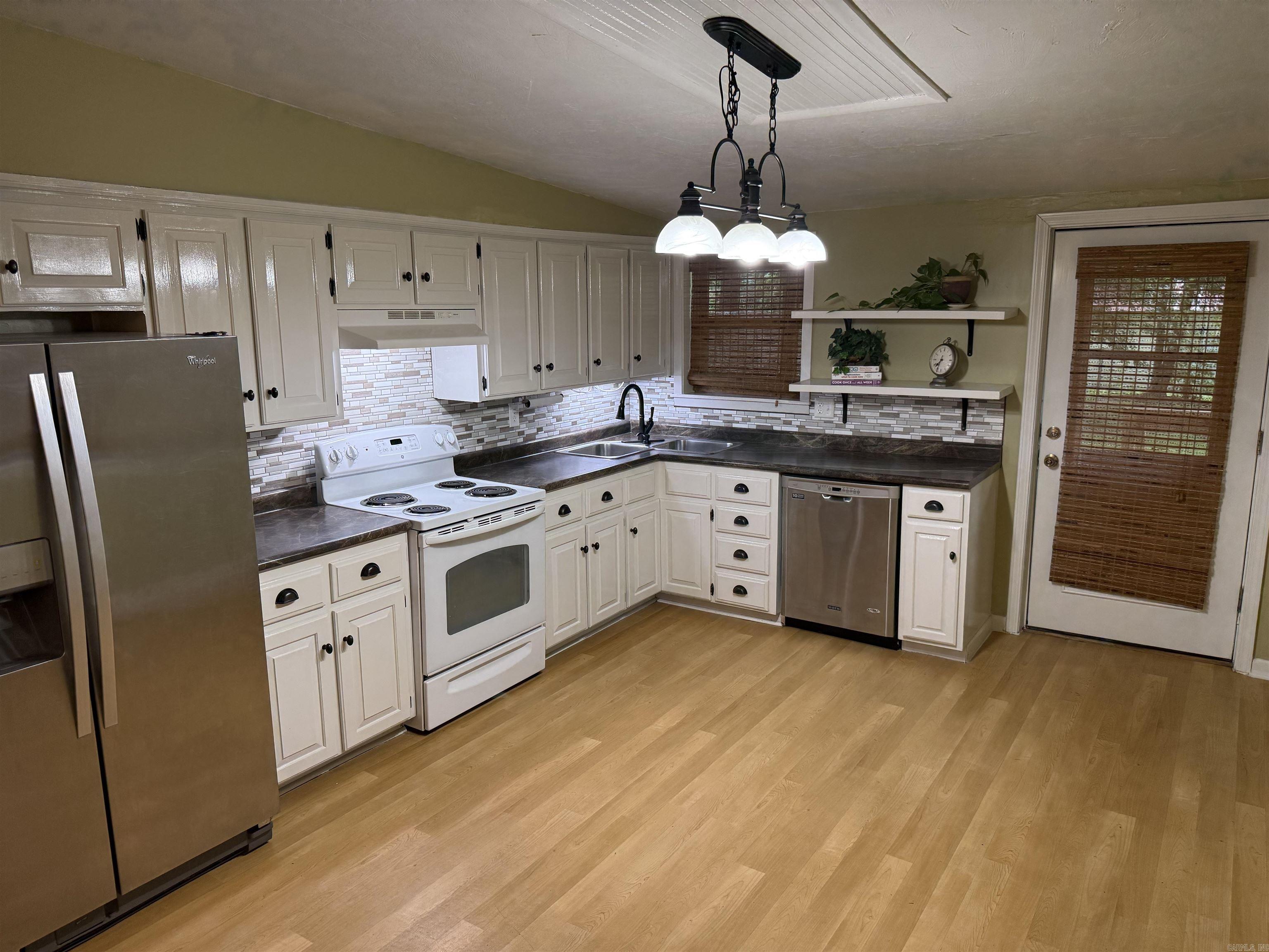 211 W Quitman  Heber Springs, AR
