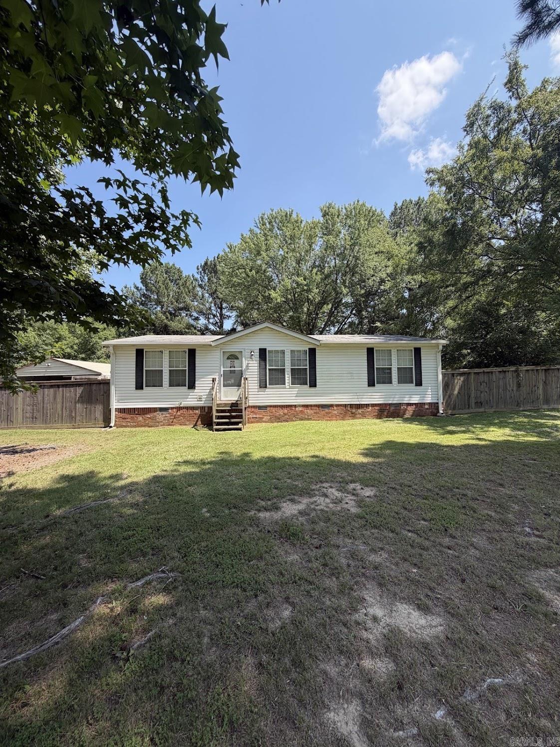 2 E Mobbs  Greenbrier, AR