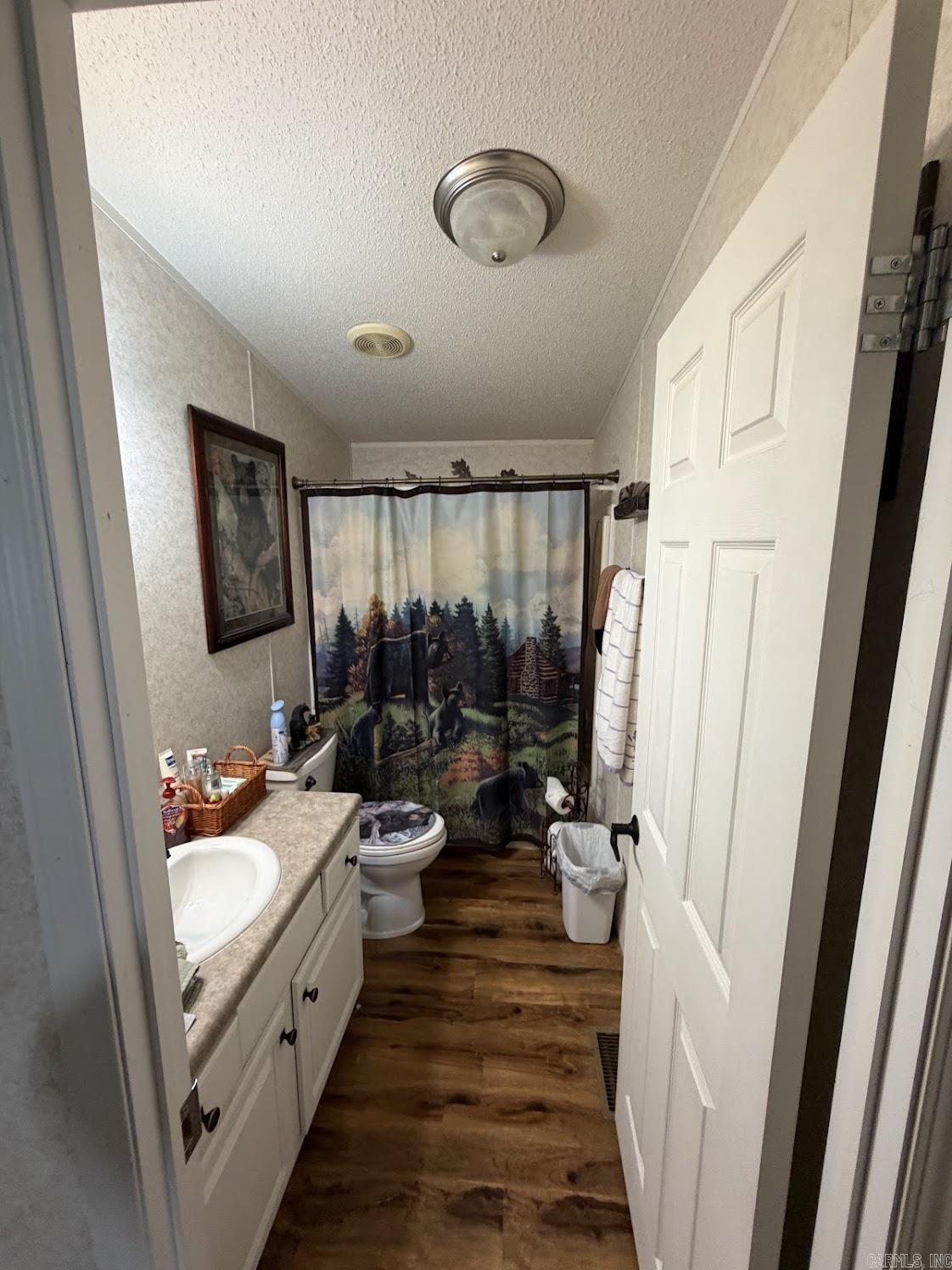 2 E Mobbs  Greenbrier, AR
