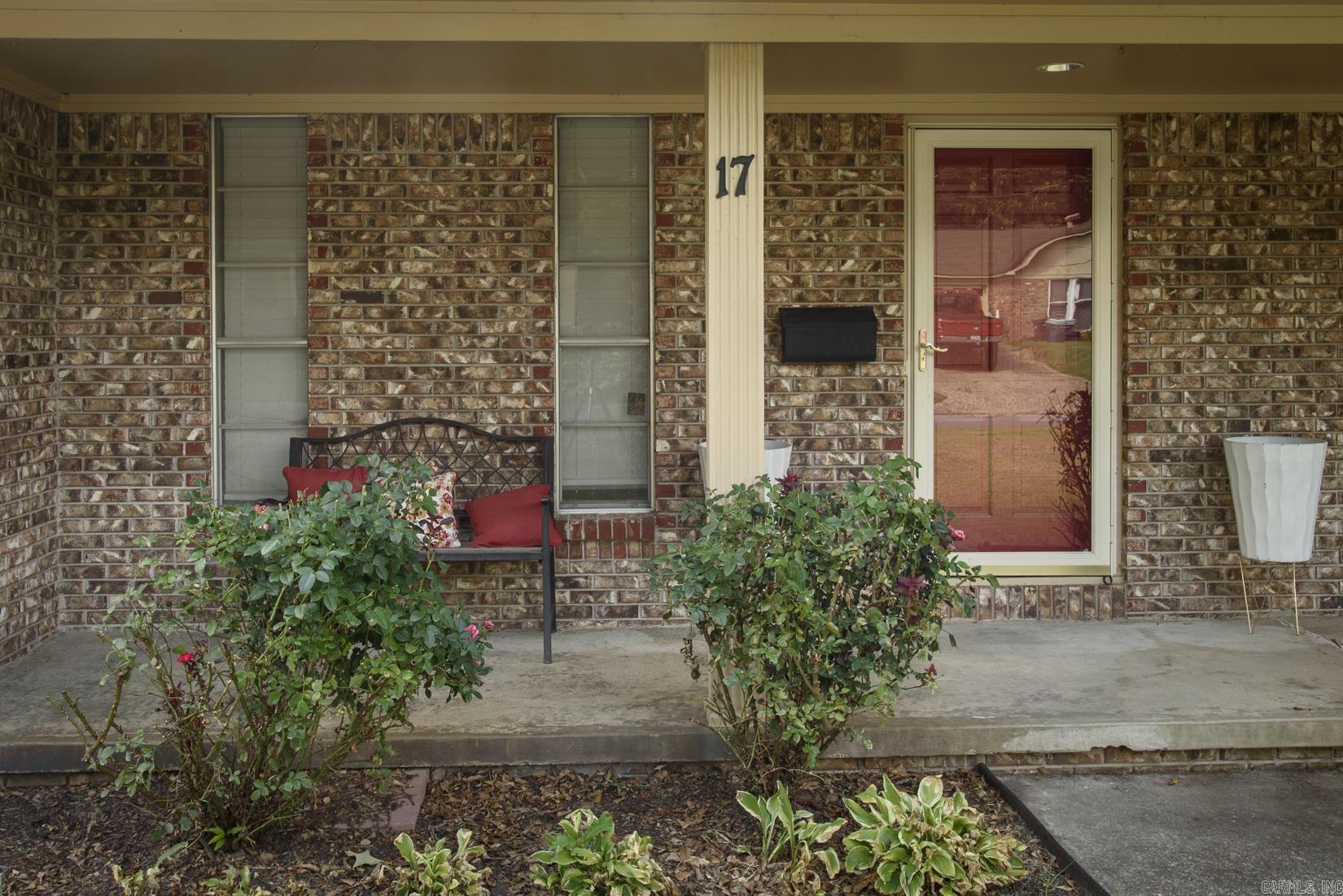17 Bradford Drive  Little Rock, AR