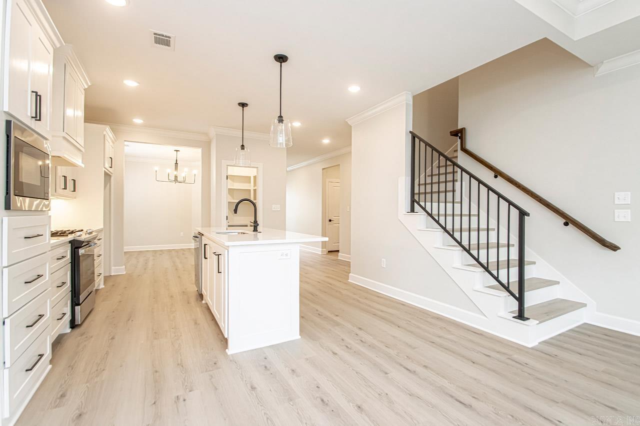 303 Kanis Ridge  Little Rock, AR