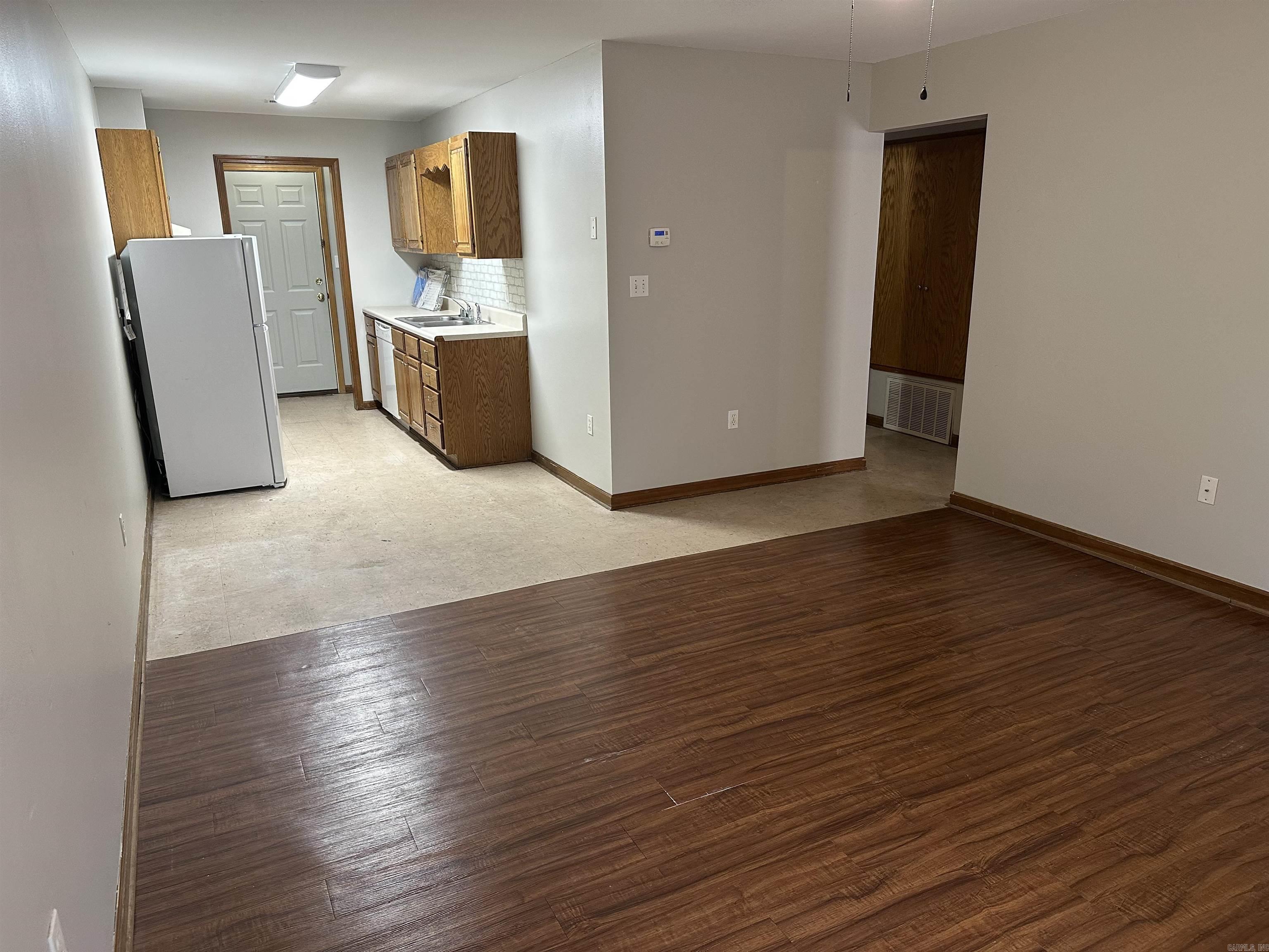506 N Cross  Searcy, AR