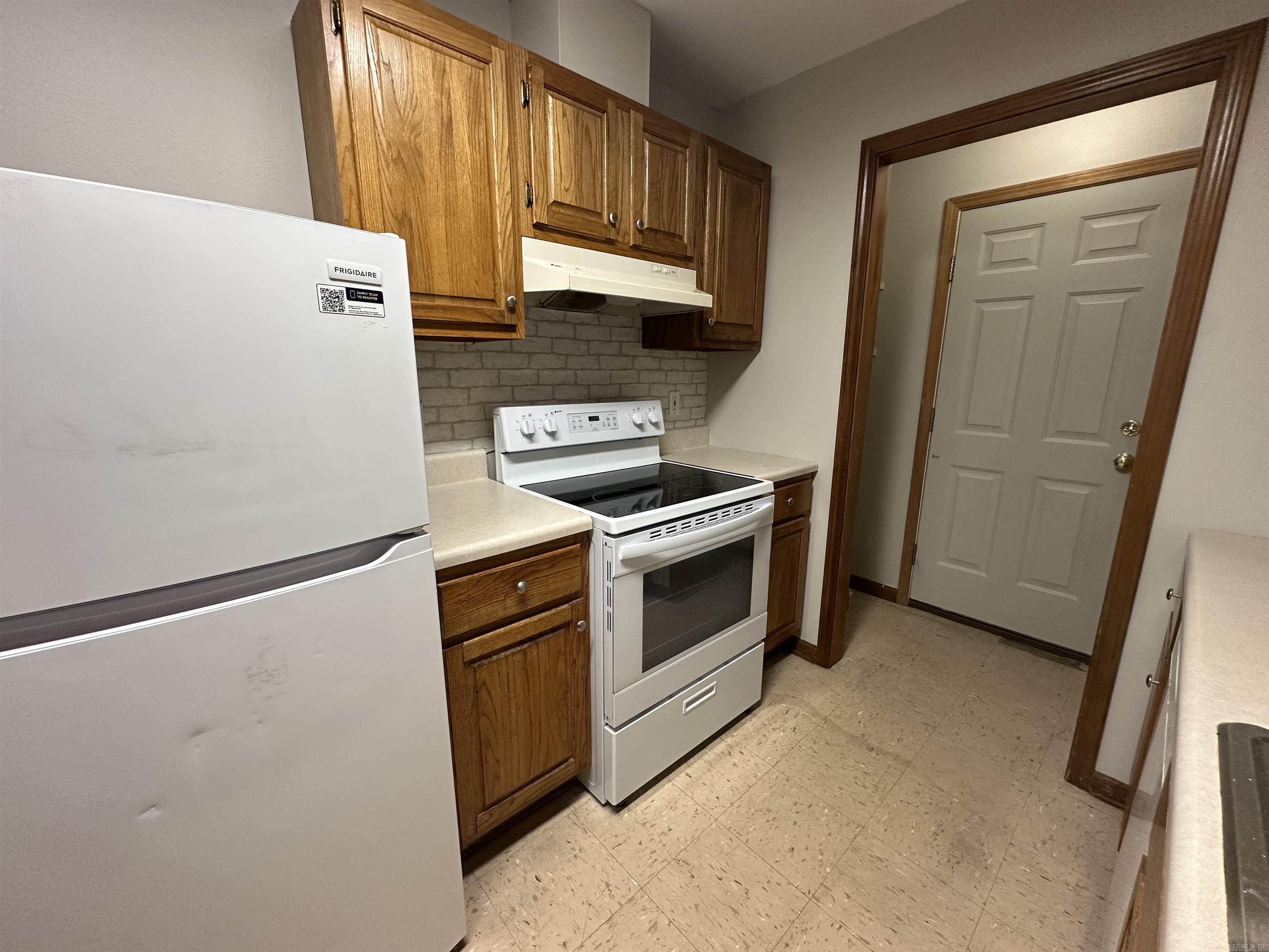 506 N Cross  Searcy, AR