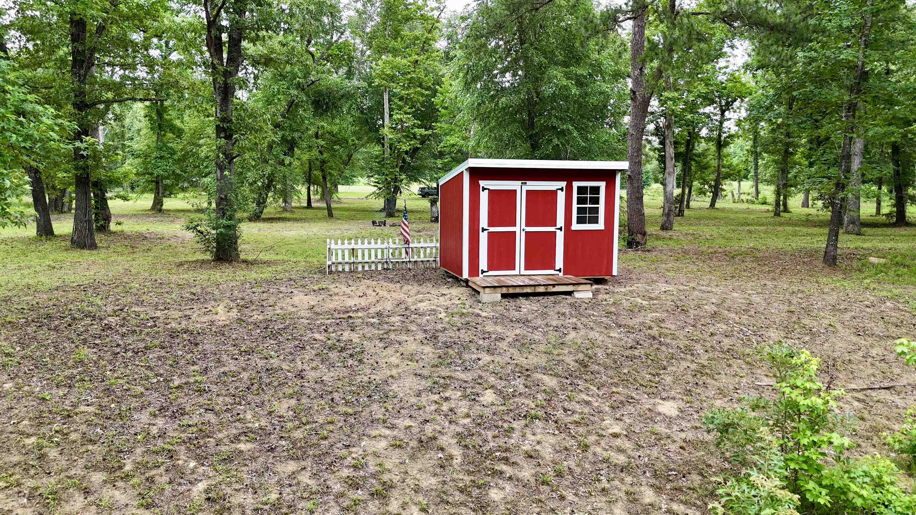 660 Apple Tree Lane  Melbourne, AR