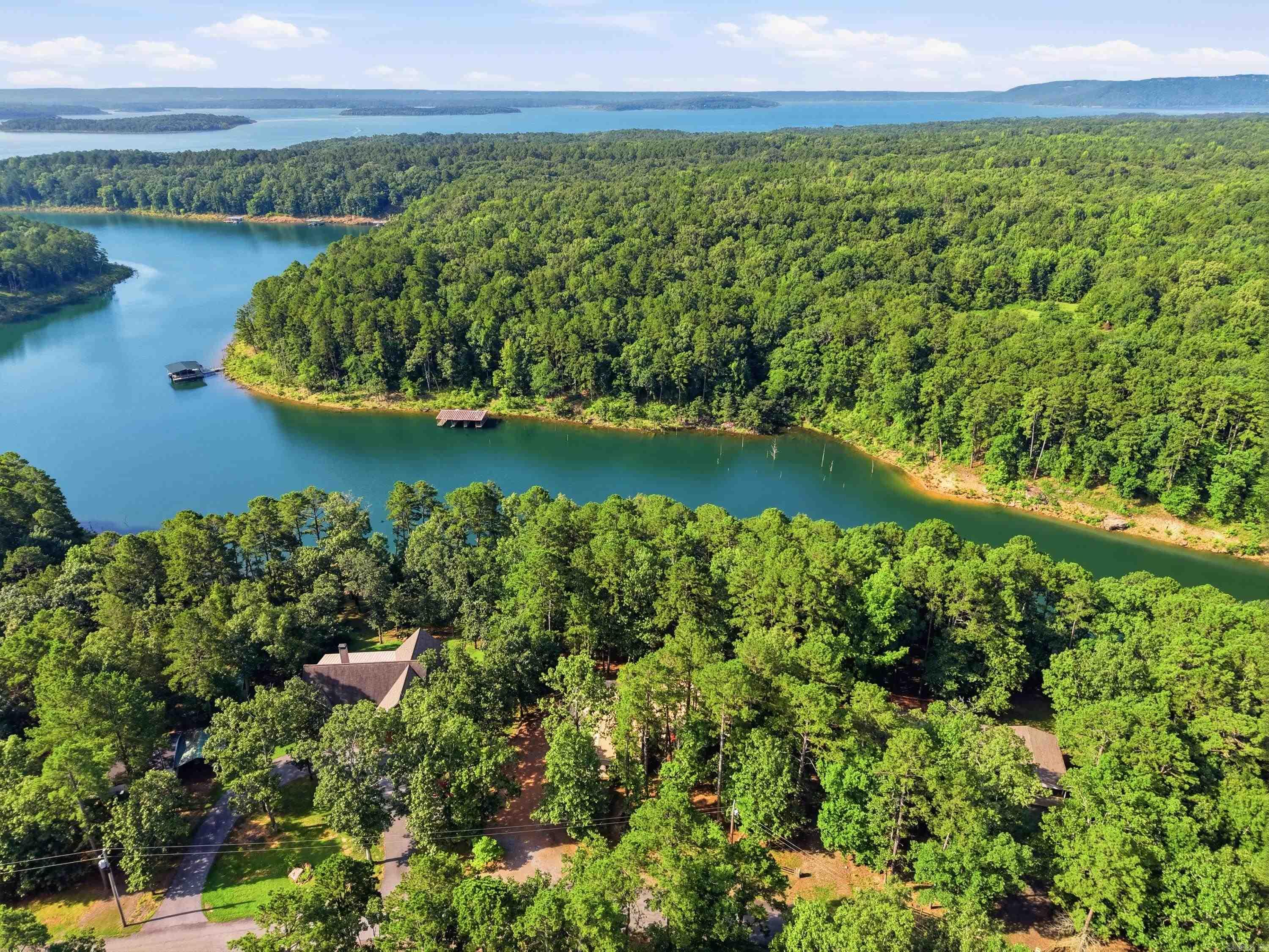 60 Brittany Cove  Greers Ferry, AR