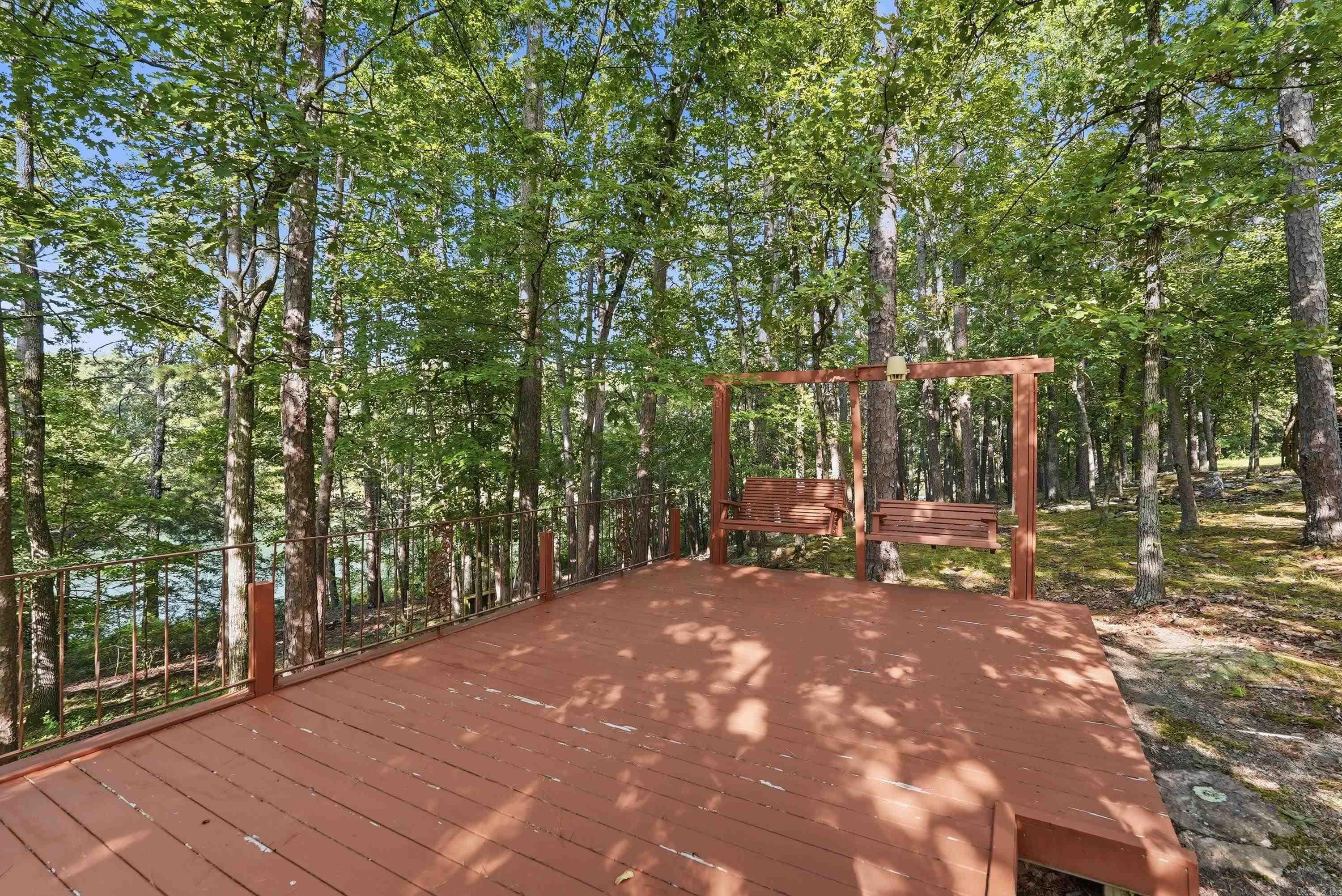 60 Brittany Cove  Greers Ferry, AR