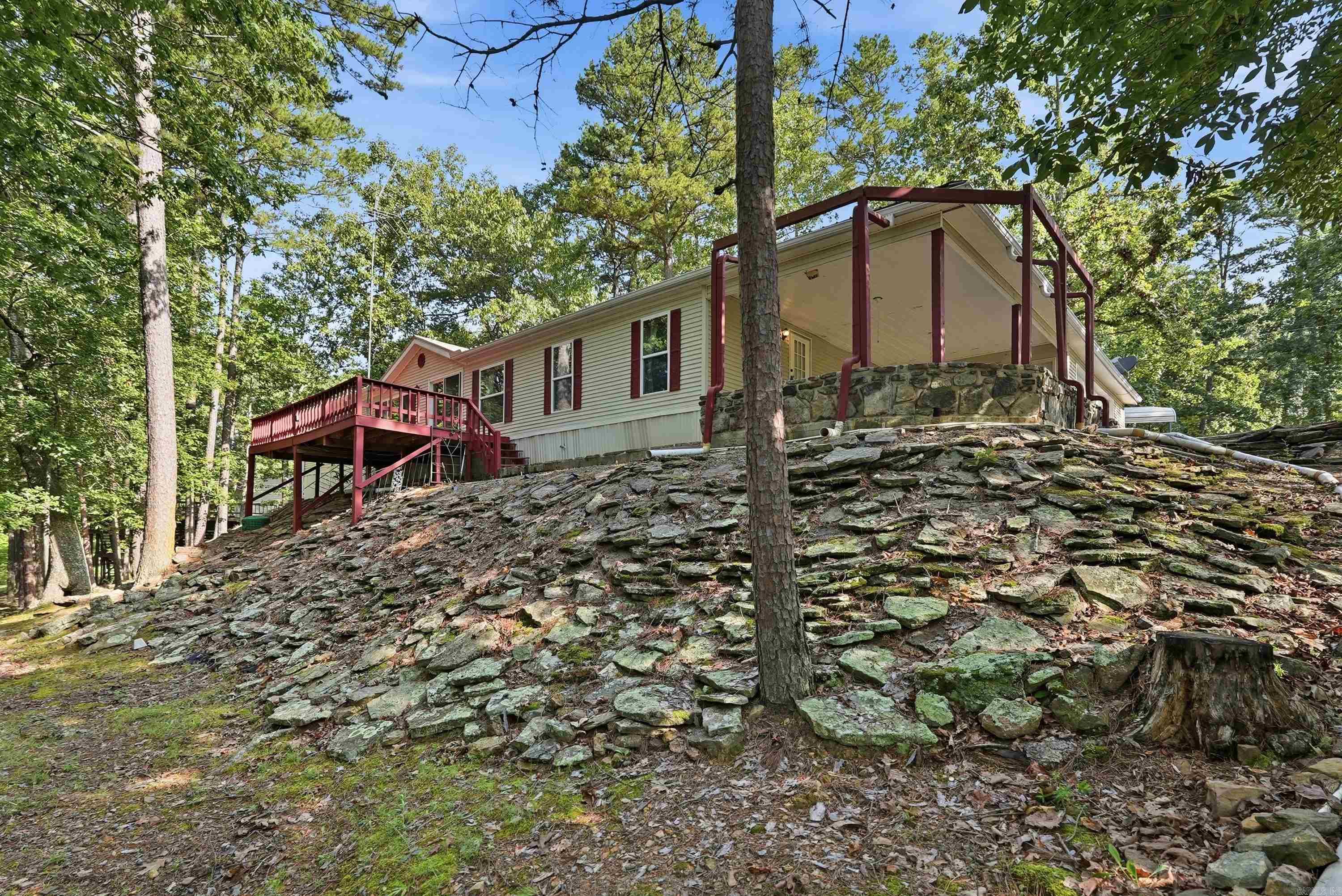 60 Brittany Cove  Greers Ferry, AR