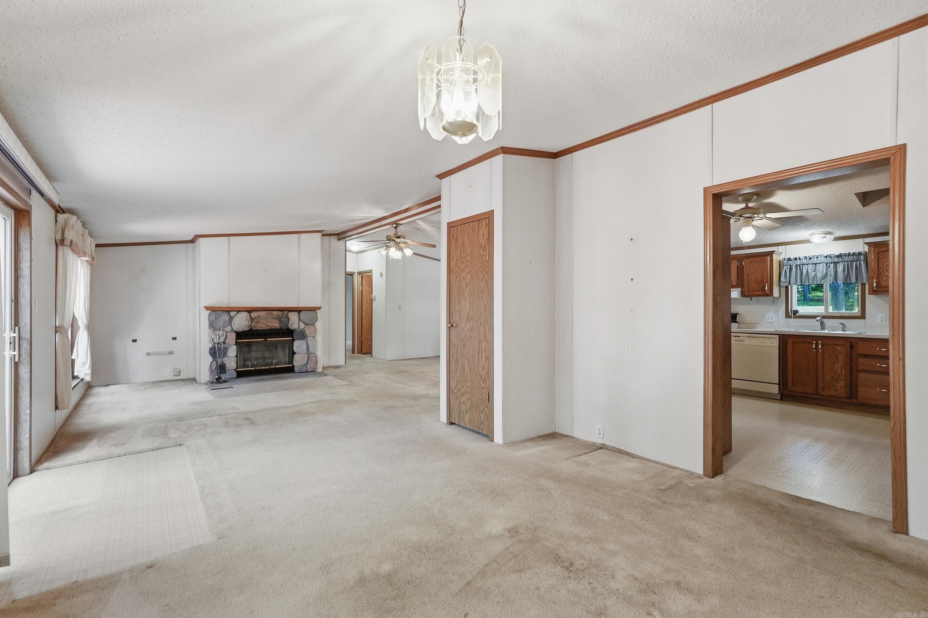 60 Brittany Cove  Greers Ferry, AR