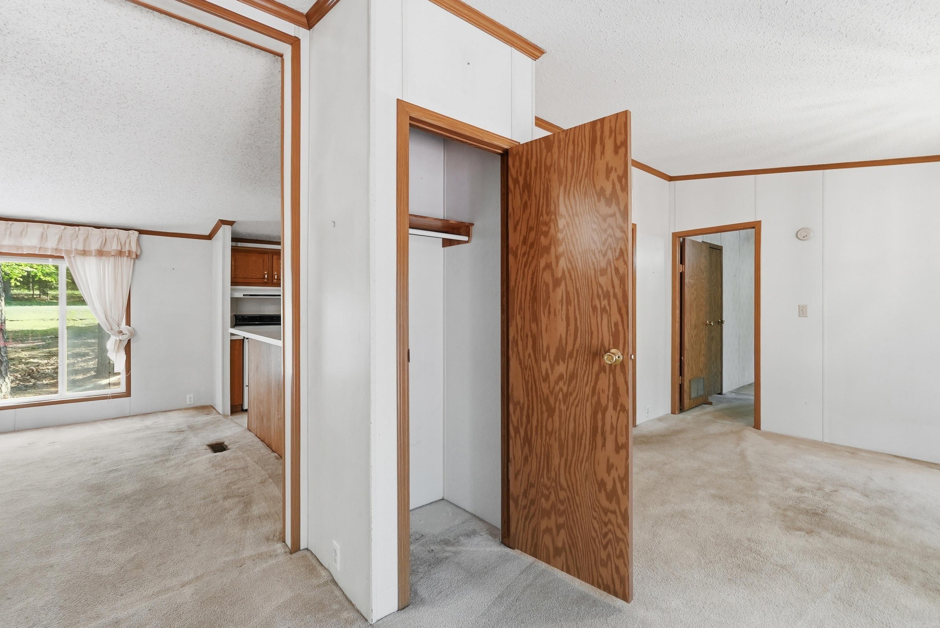 60 Brittany Cove  Greers Ferry, AR