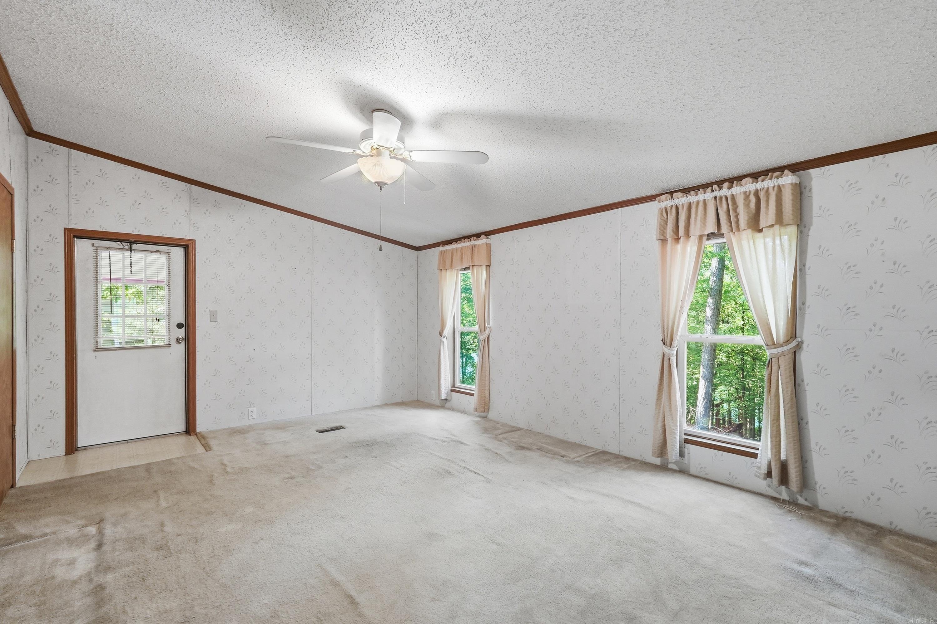 60 Brittany Cove  Greers Ferry, AR