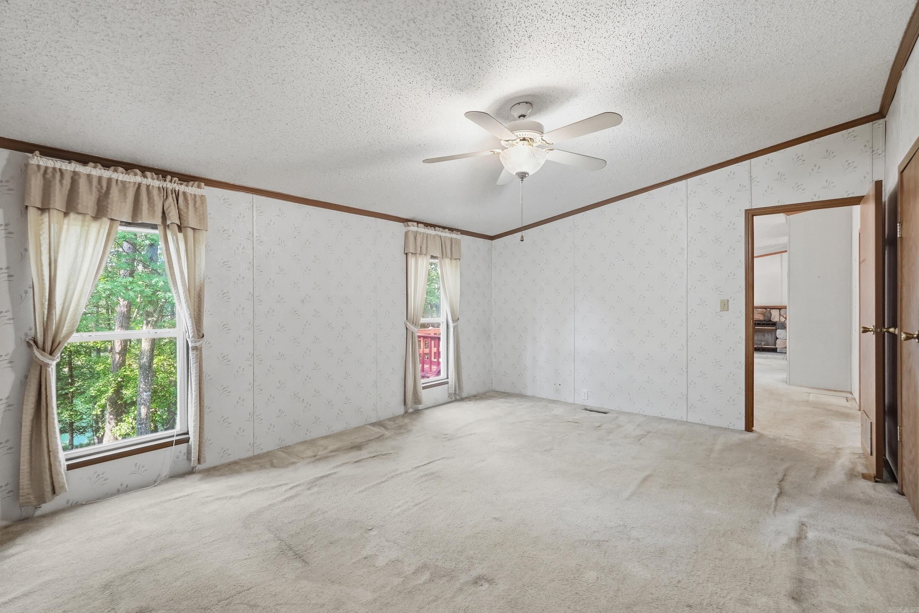 60 Brittany Cove  Greers Ferry, AR