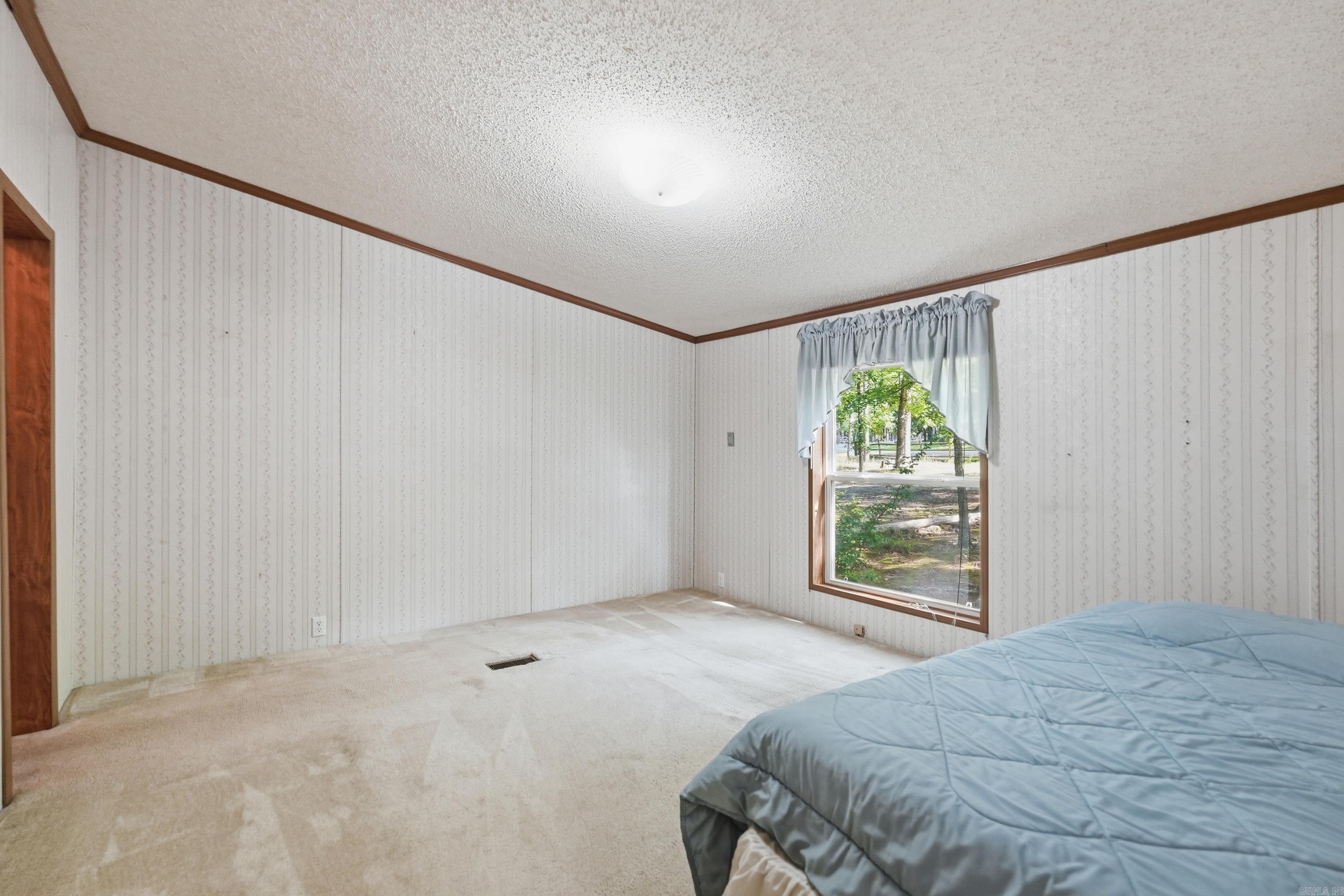 60 Brittany Cove  Greers Ferry, AR
