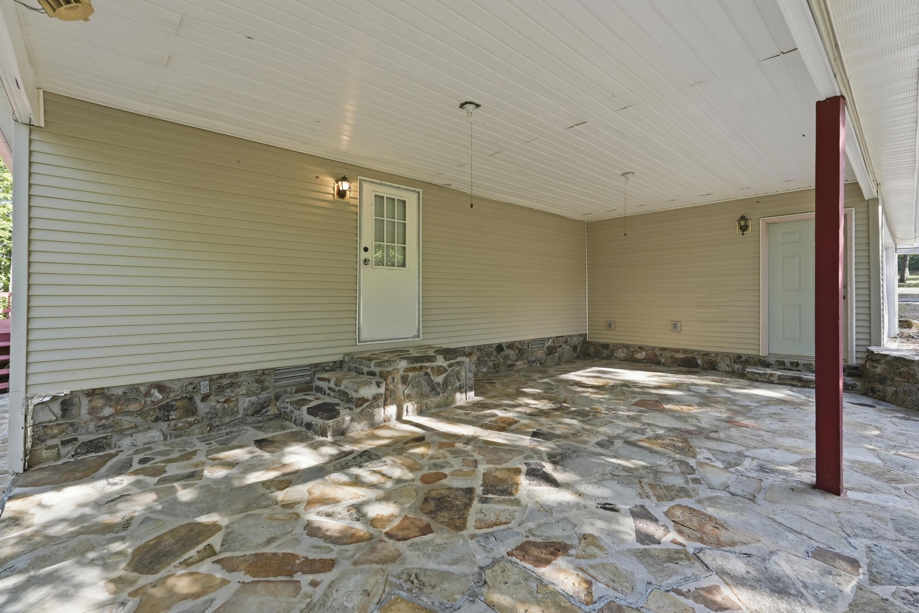 60 Brittany Cove  Greers Ferry, AR