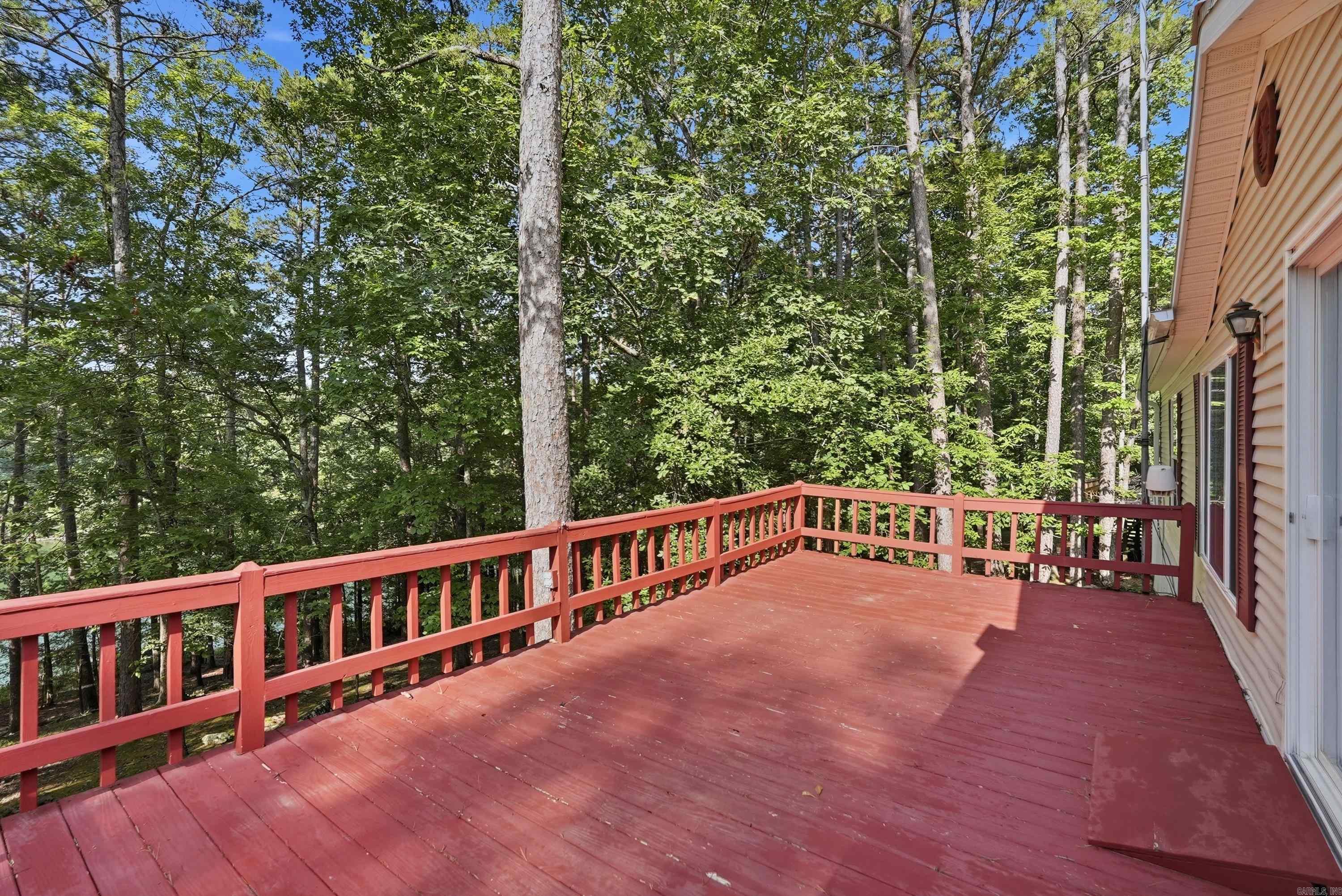 60 Brittany Cove  Greers Ferry, AR