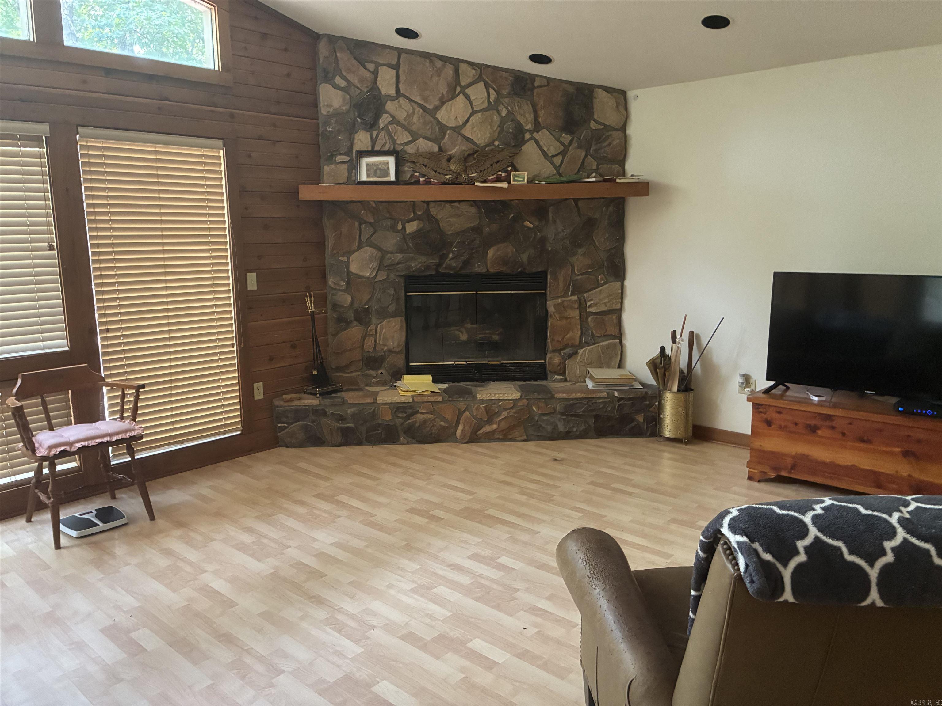 1385 PEARSON  Heber Springs, AR