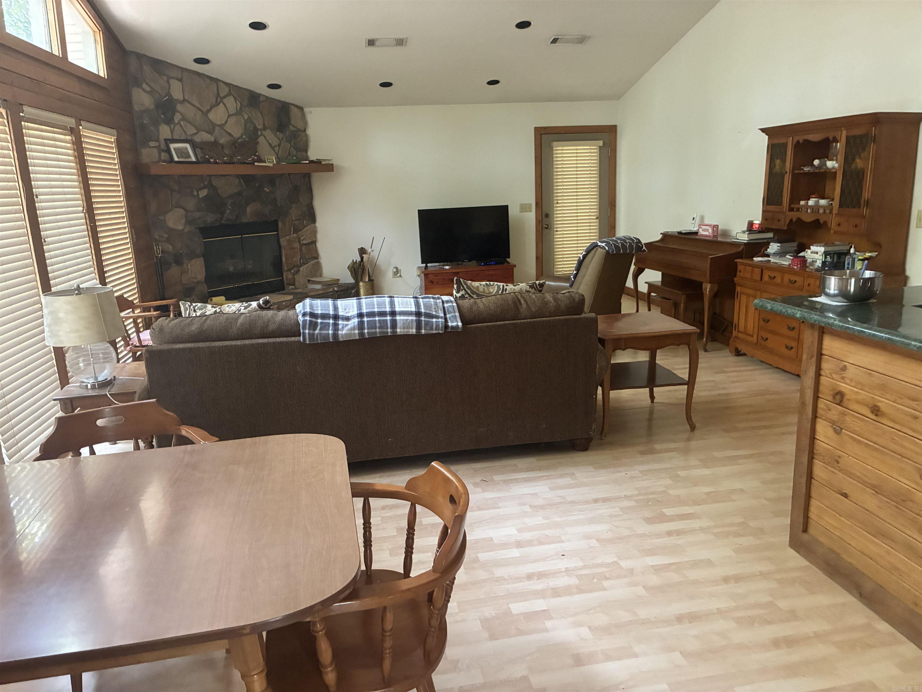 1385 PEARSON  Heber Springs, AR