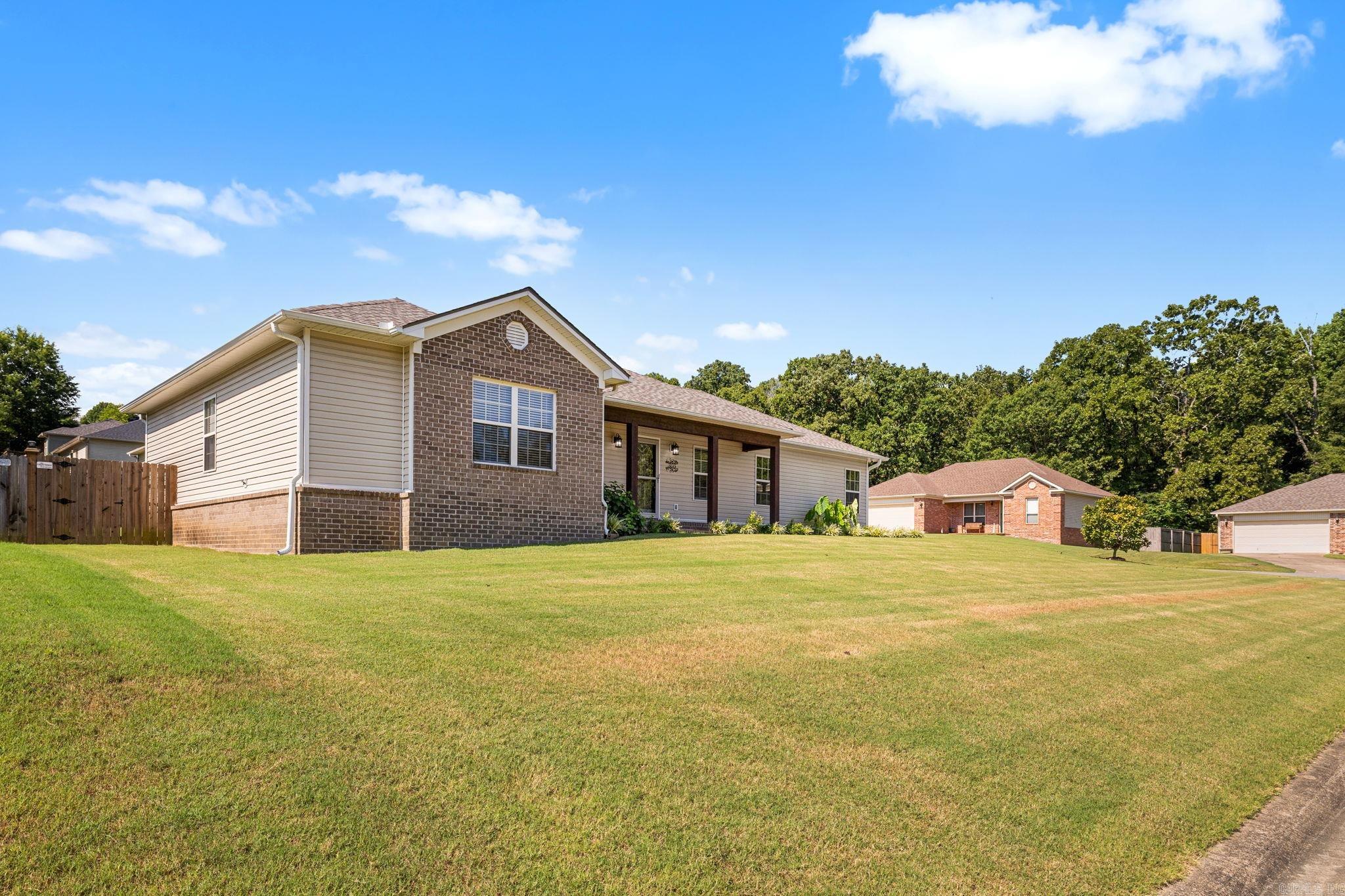305 Weathering  Austin, AR