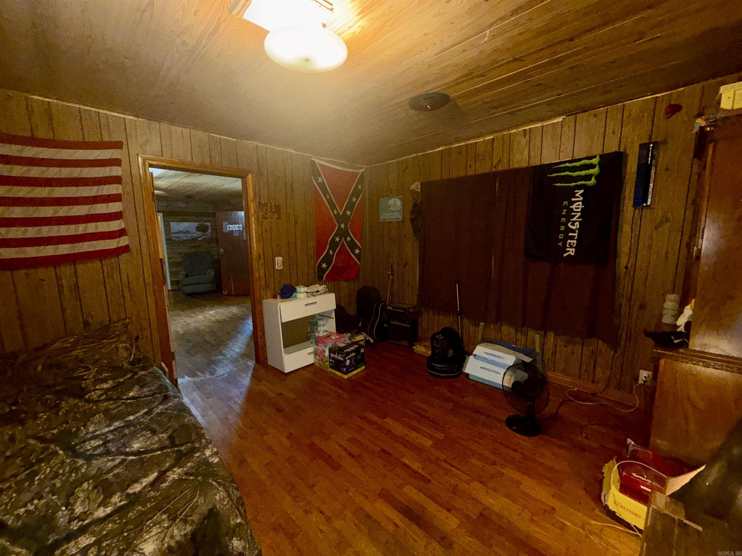 215 N Rice  Piggott, AR