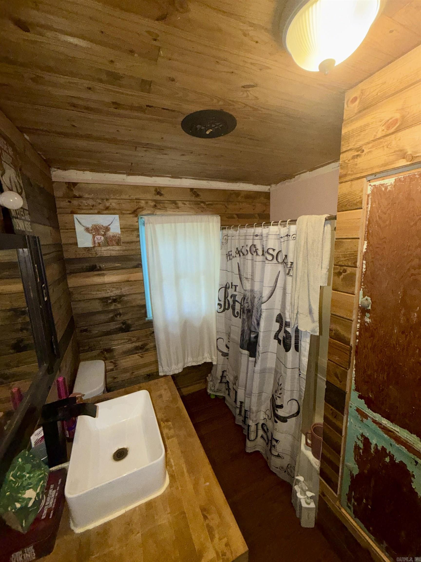 215 N Rice  Piggott, AR