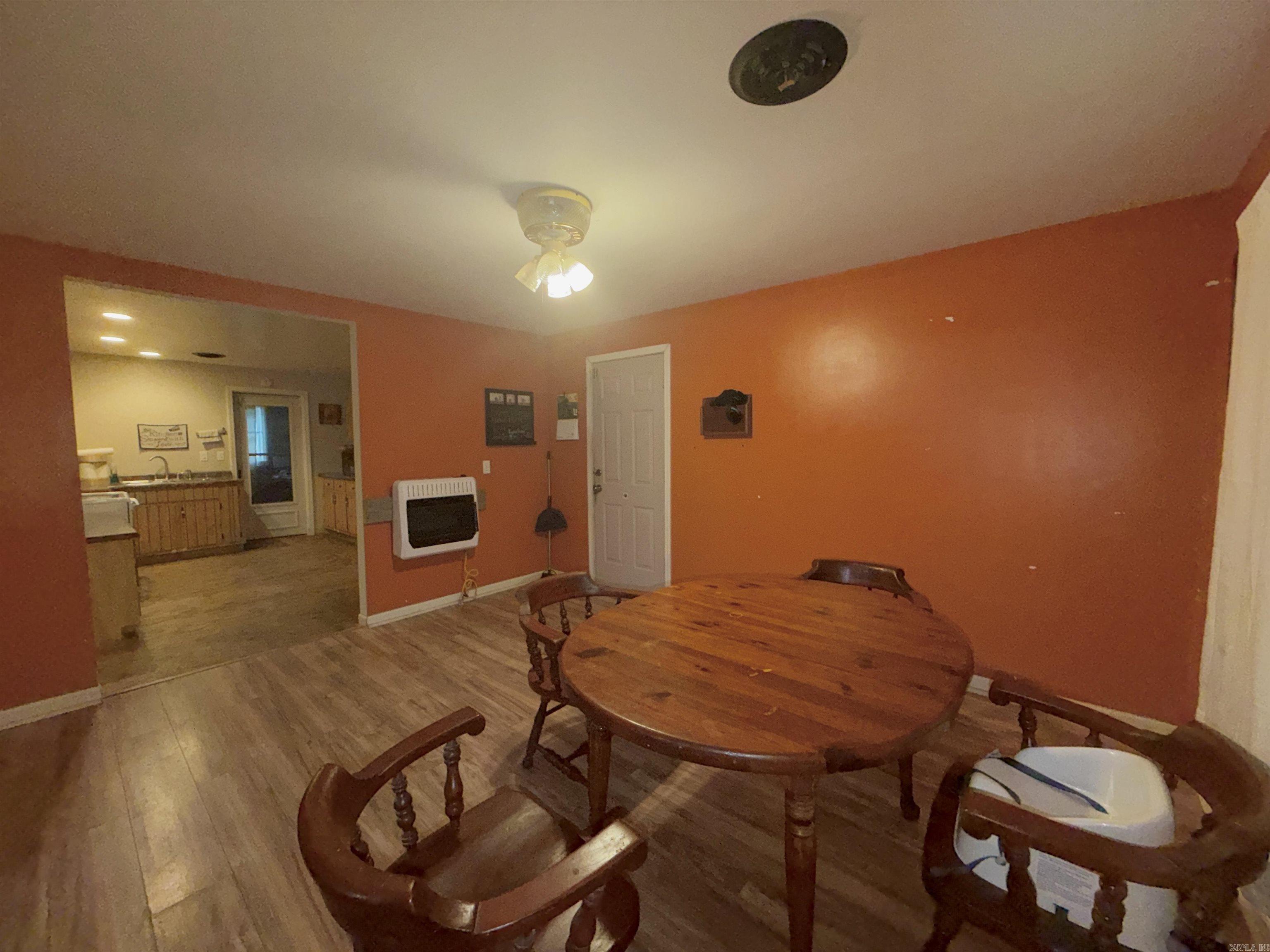 215 N Rice  Piggott, AR