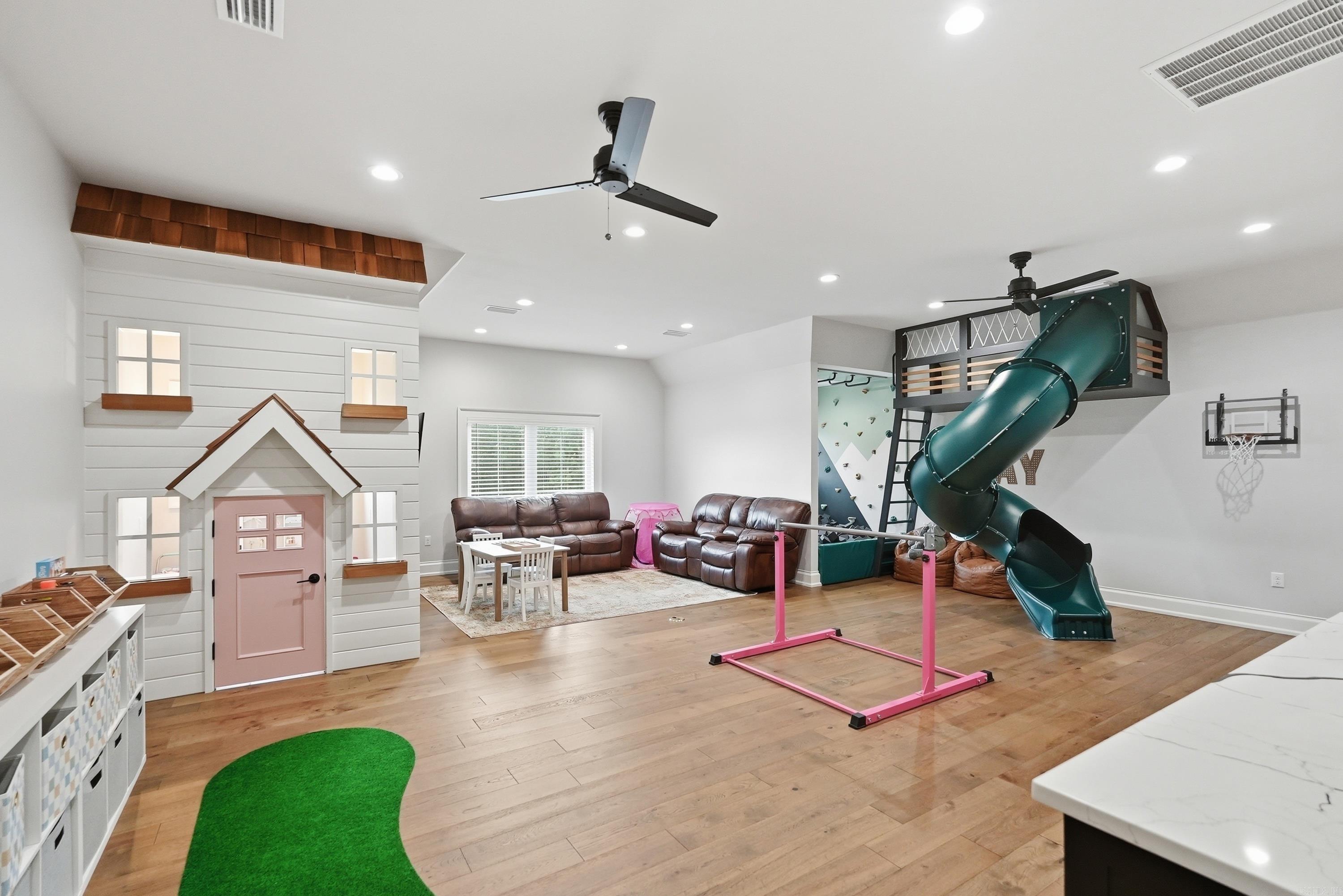 15 Weaver  Greenbrier, AR