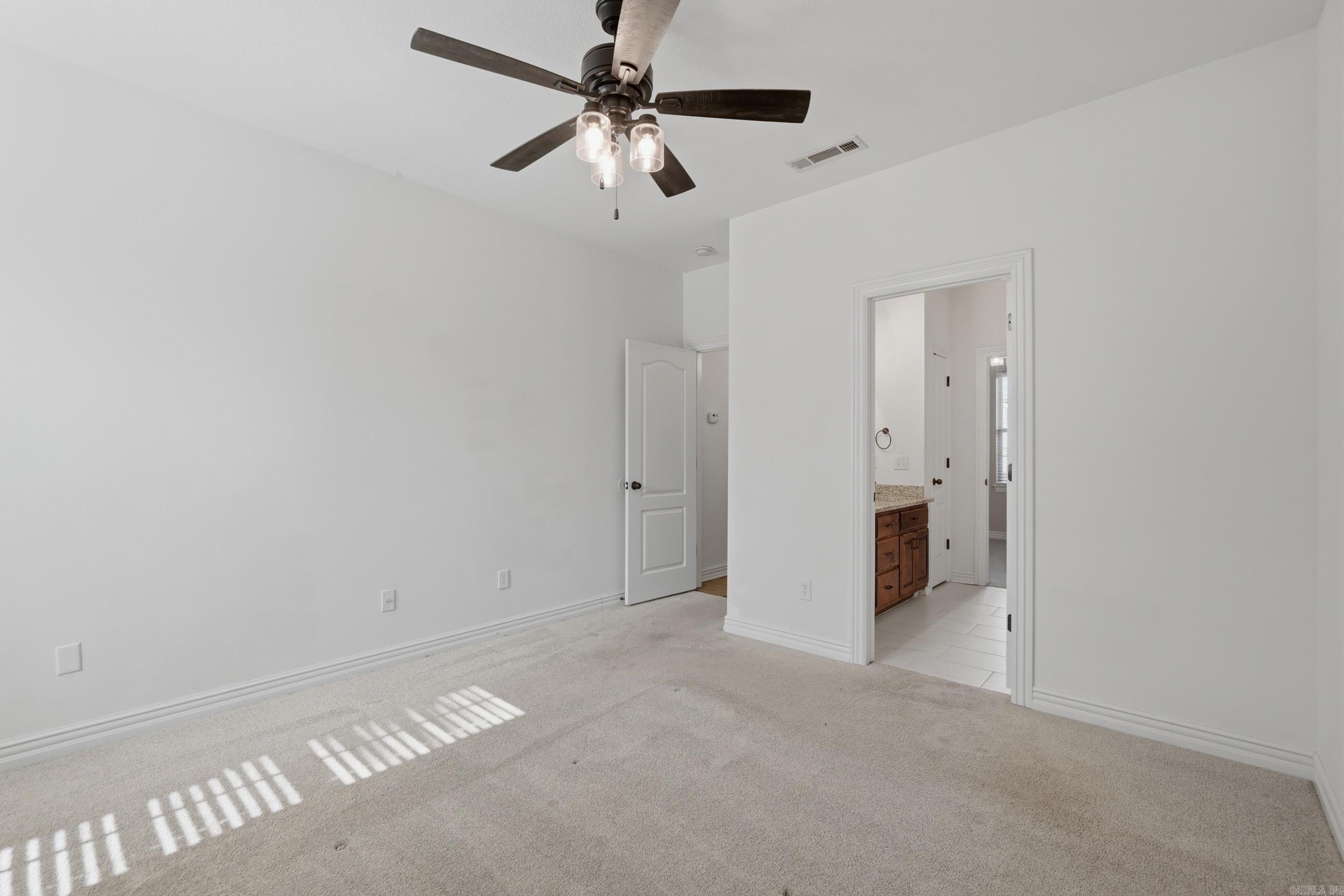 700 SW Sterling  Bentonville, AR