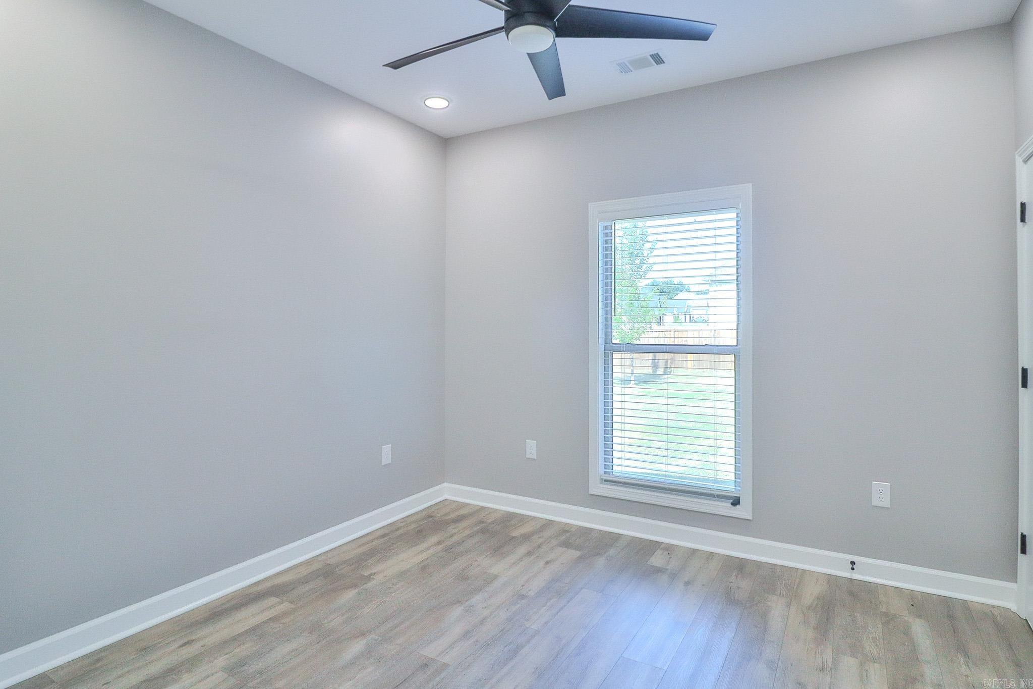 1501 S 30th  Paragould, AR