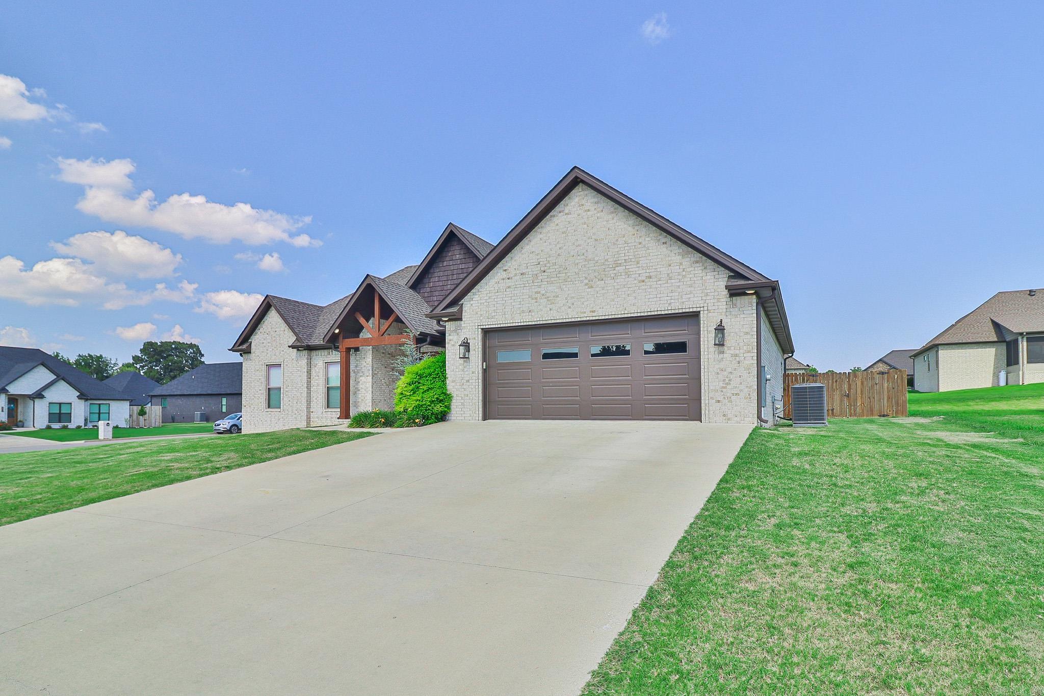 1501 S 30th  Paragould, AR