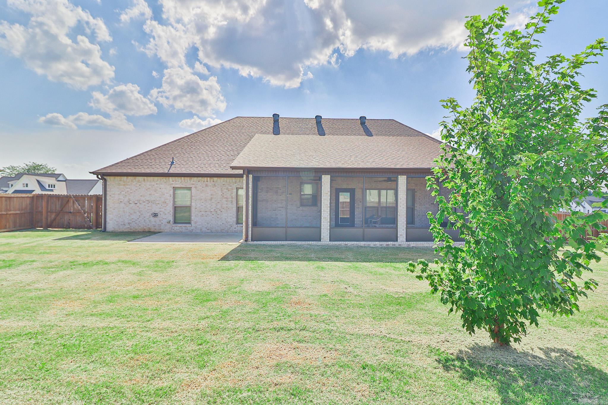 1501 S 30th  Paragould, AR