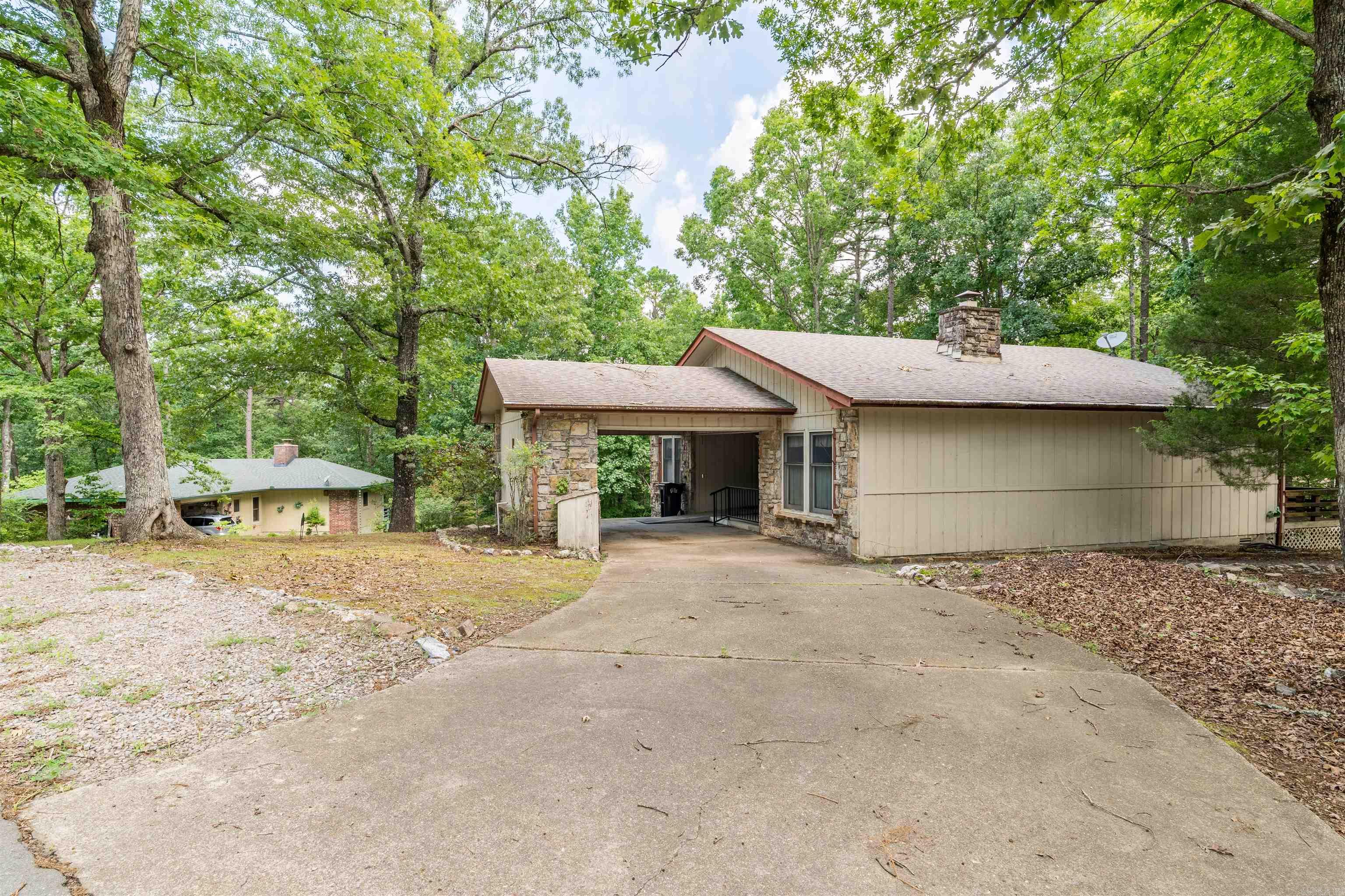 1 Mapache  Hot Springs Village, AR