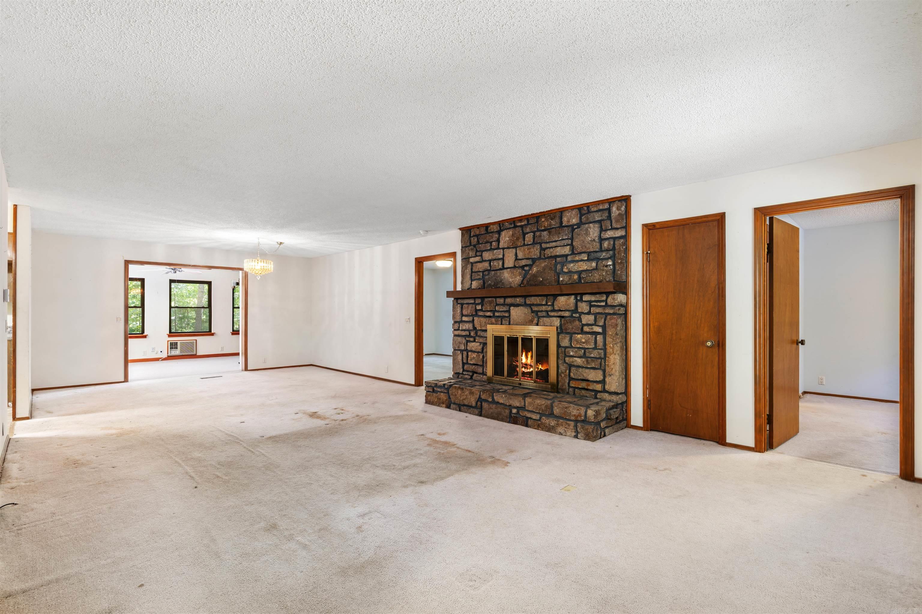1 Mapache  Hot Springs Village, AR