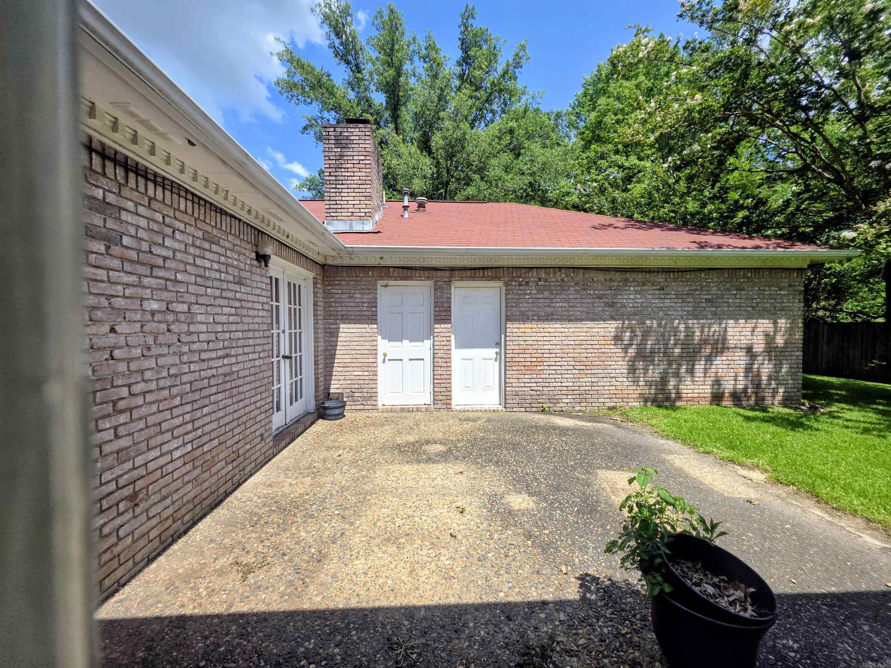2600 Beau Monde  Pine Bluff, AR