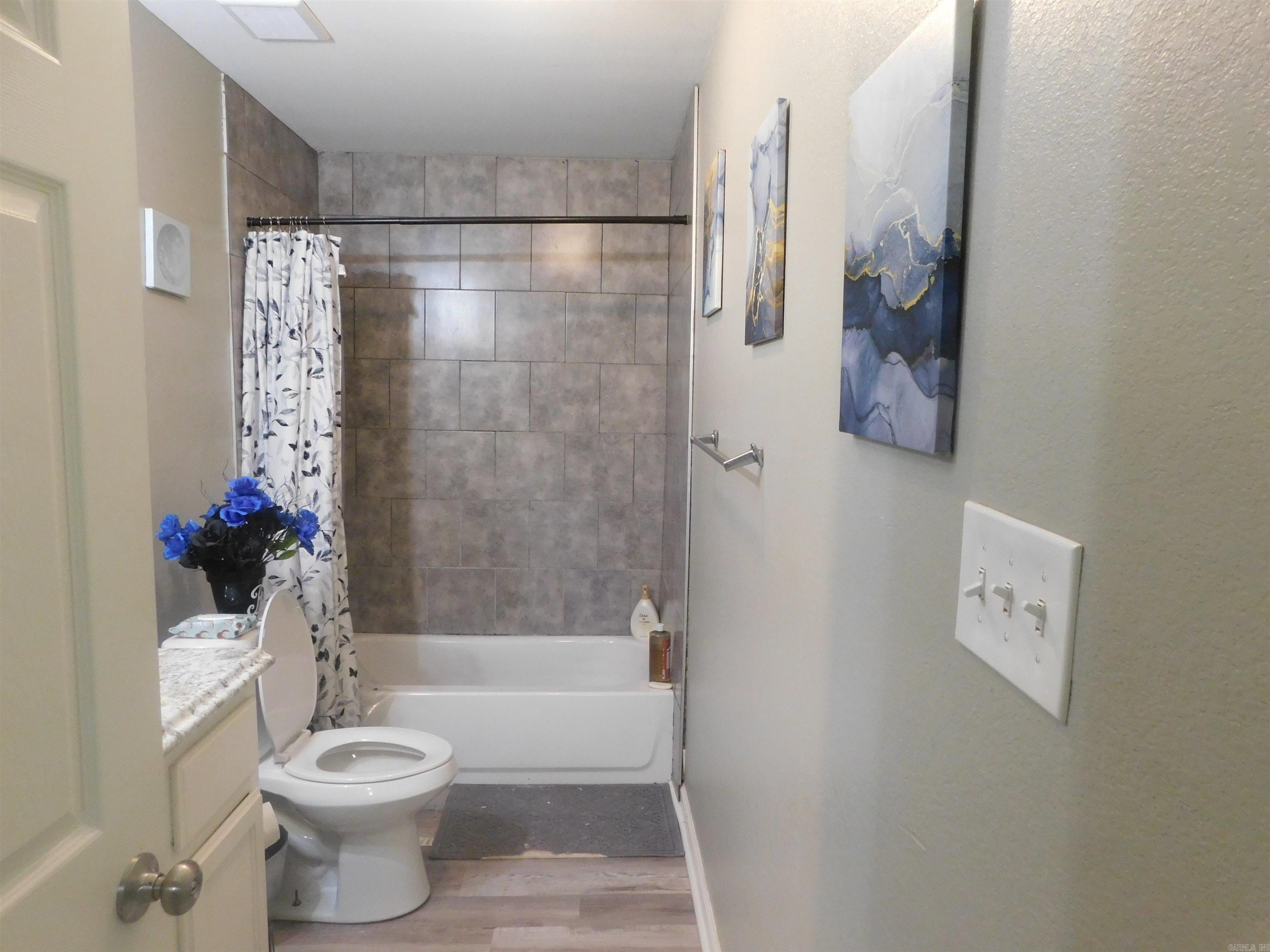 4803 W 22nd  Little Rock, AR