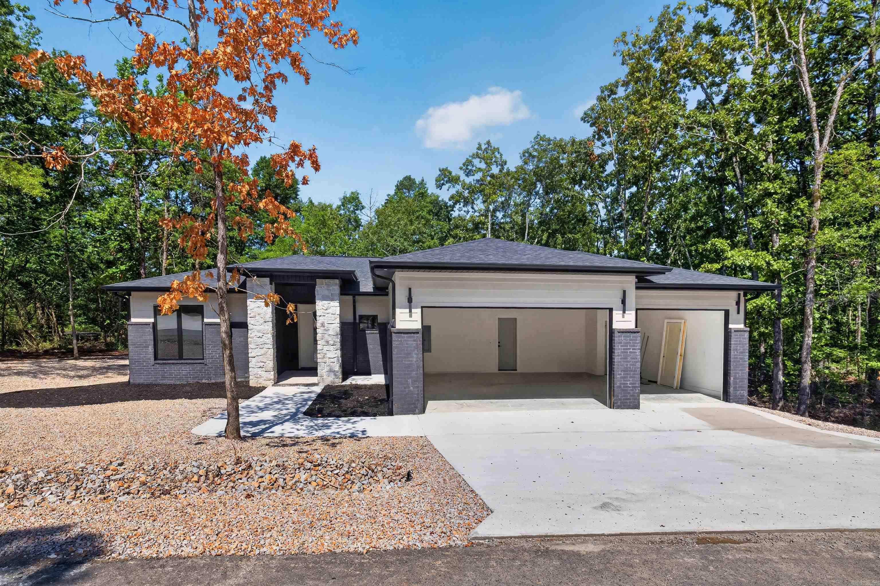 41 Estrella  Hot Springs Village, AR