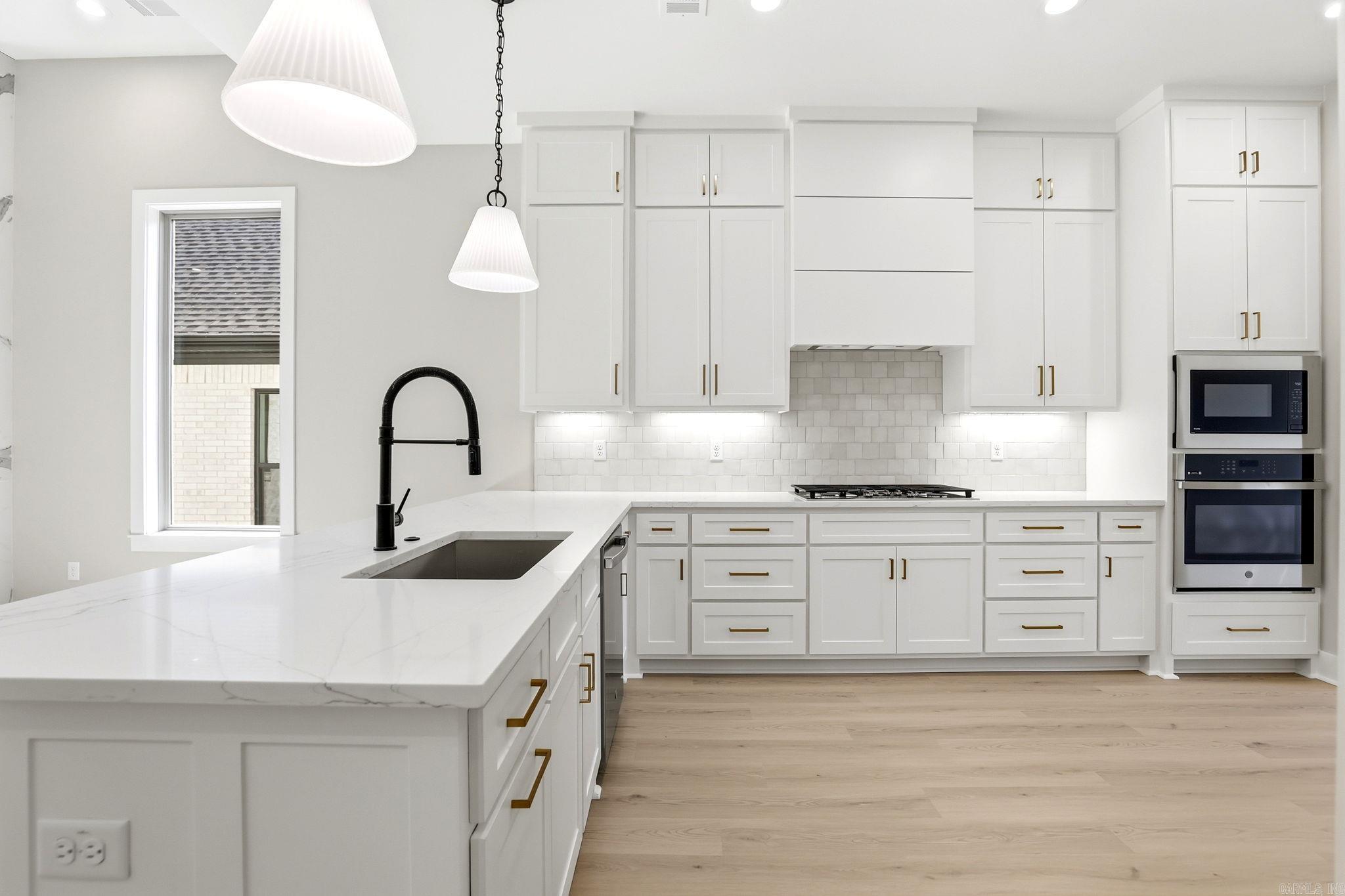 28 Mountain Brook Road  Little Rock, AR