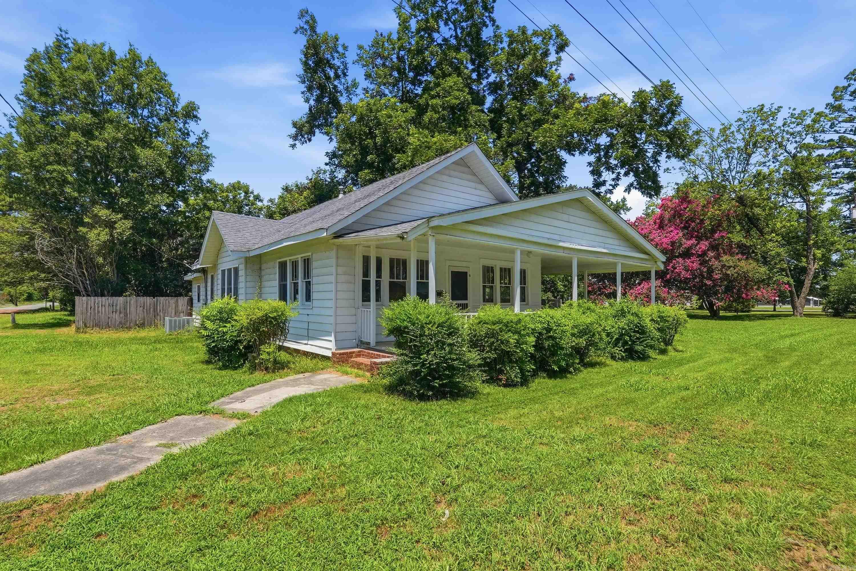 120 Wilson  Lonoke, AR