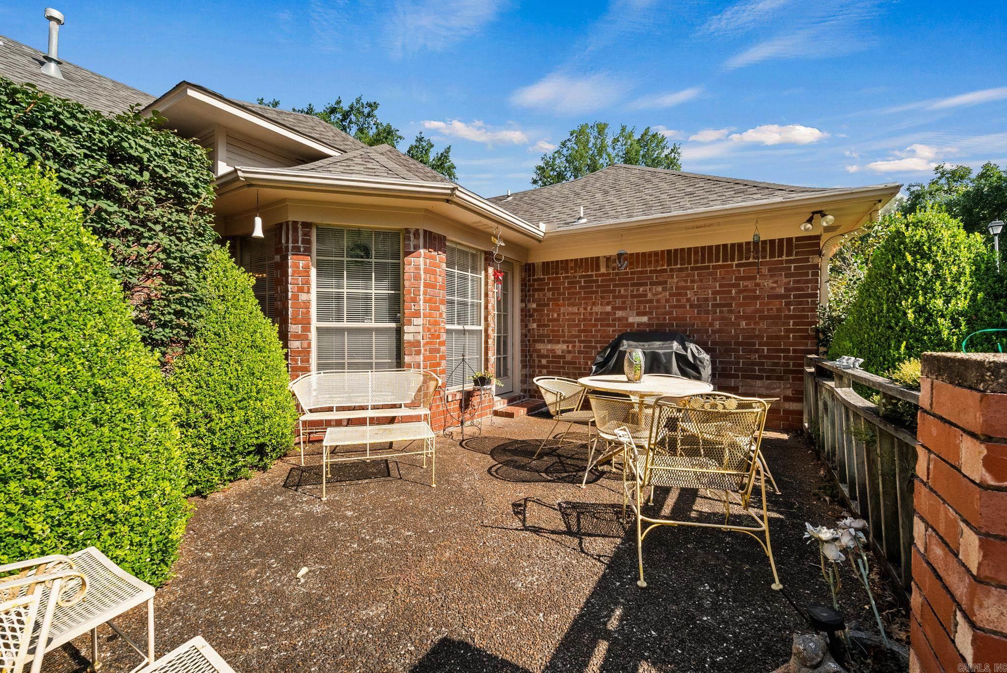 3045 Saint Charles  Conway, AR