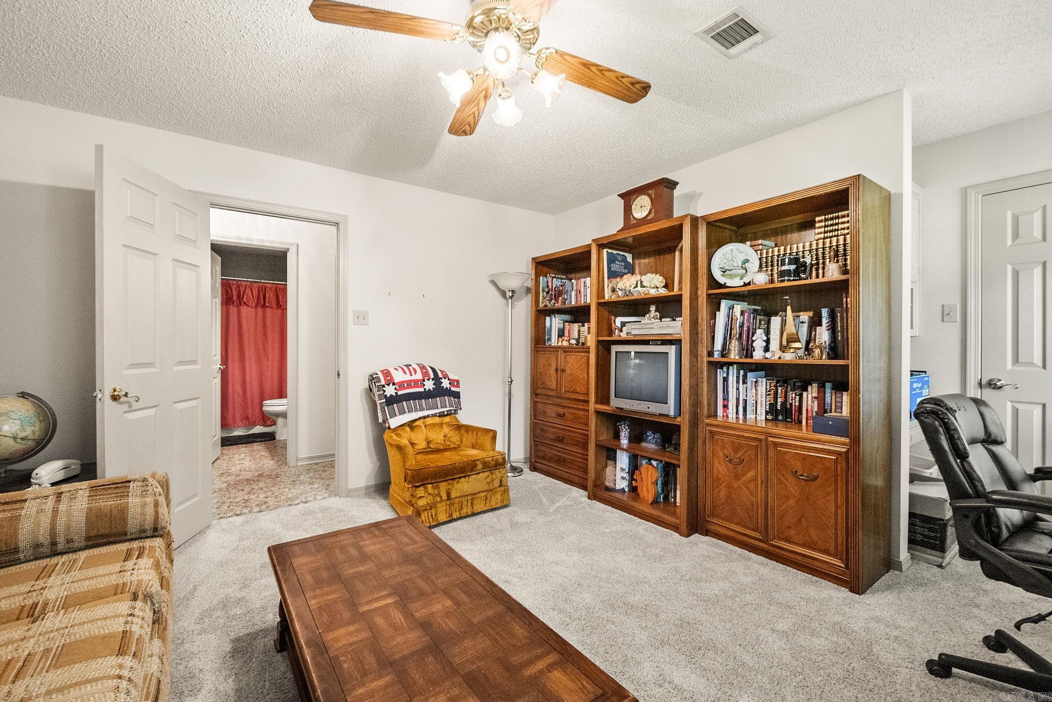 3045 Saint Charles  Conway, AR