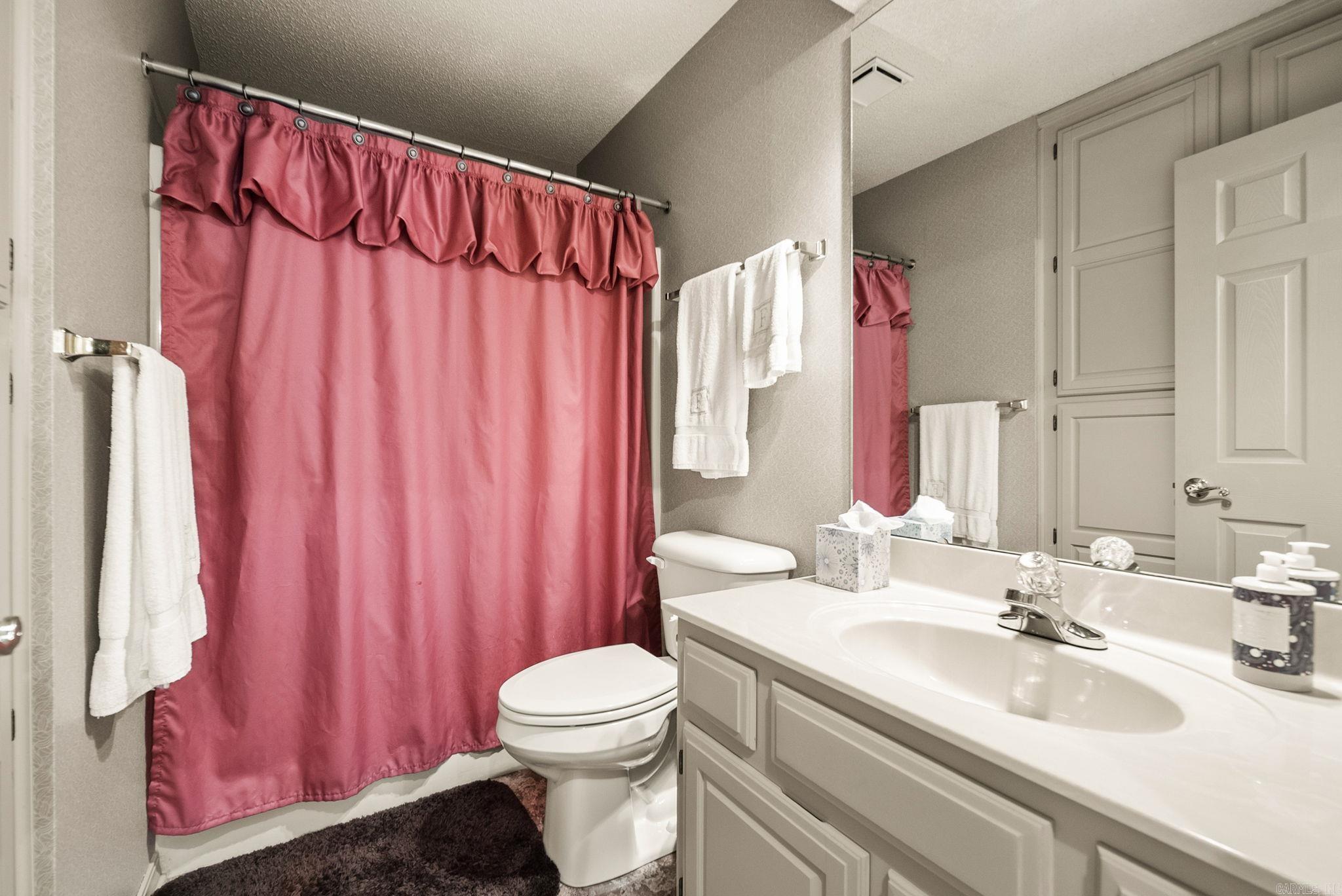 3045 Saint Charles  Conway, AR