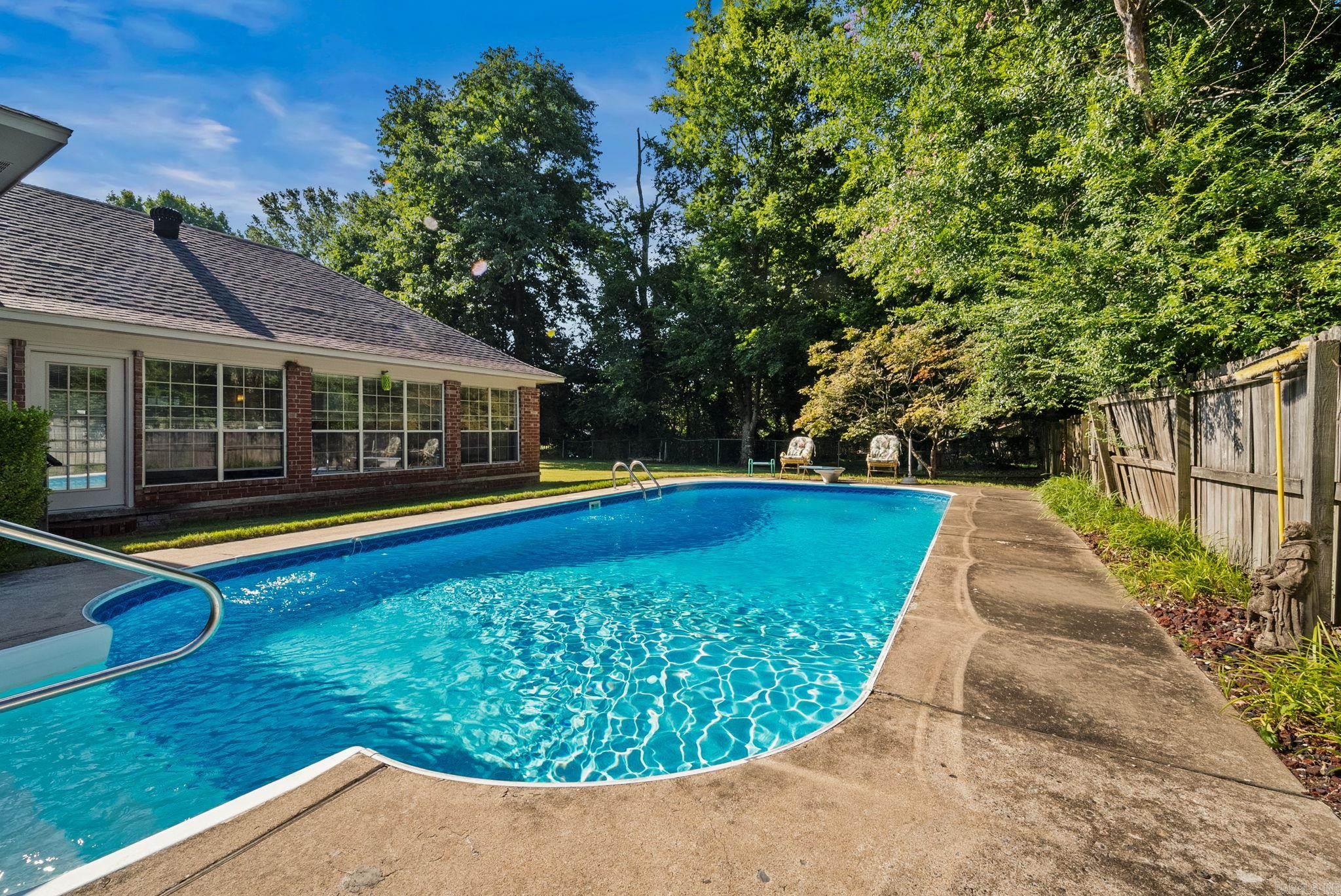 3045 Saint Charles  Conway, AR