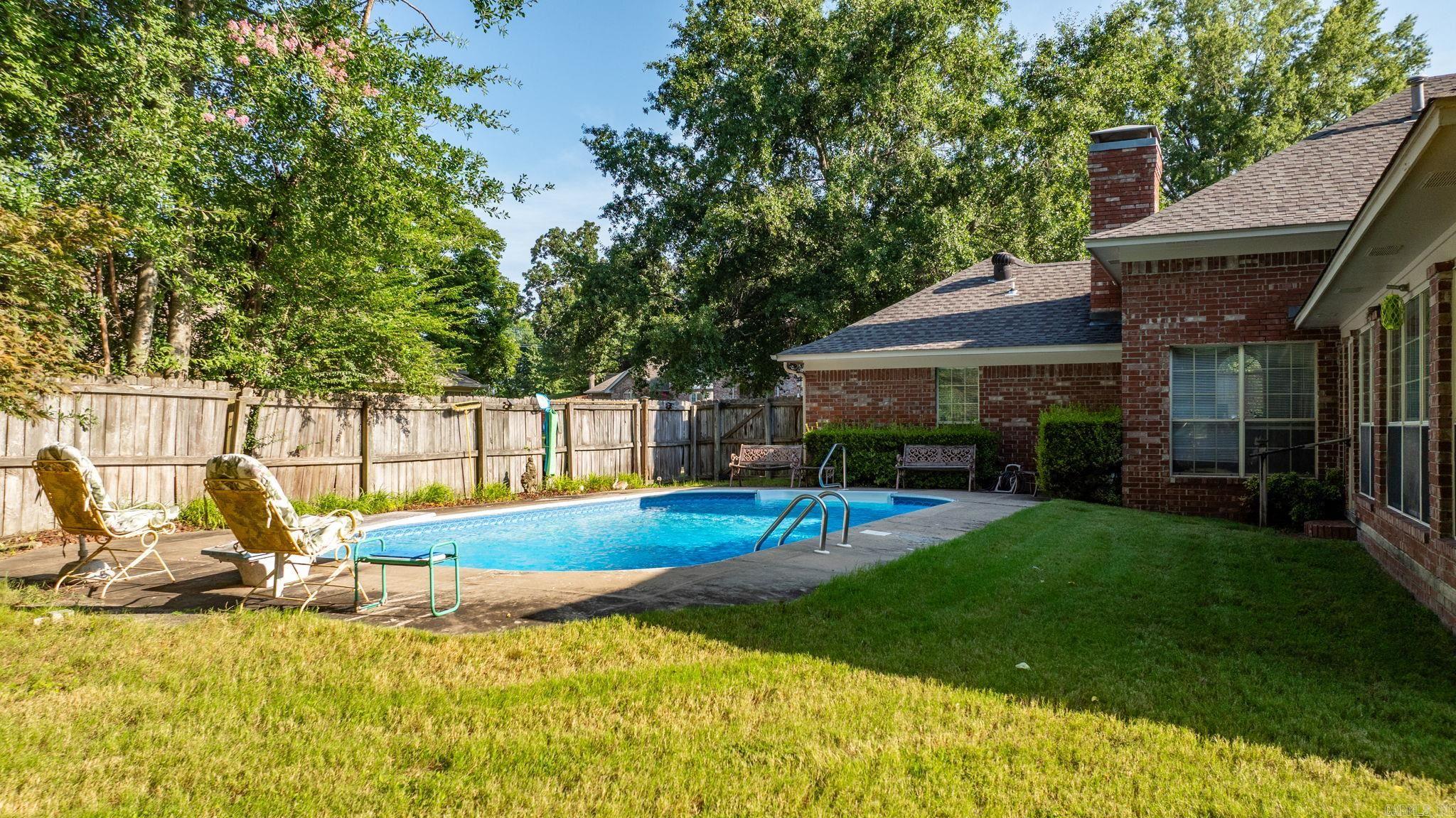 3045 Saint Charles  Conway, AR