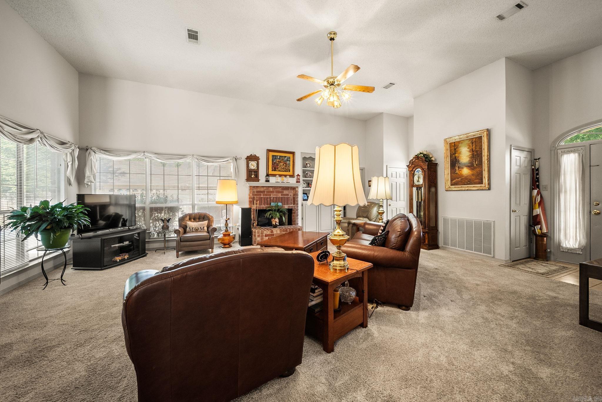 3045 Saint Charles  Conway, AR