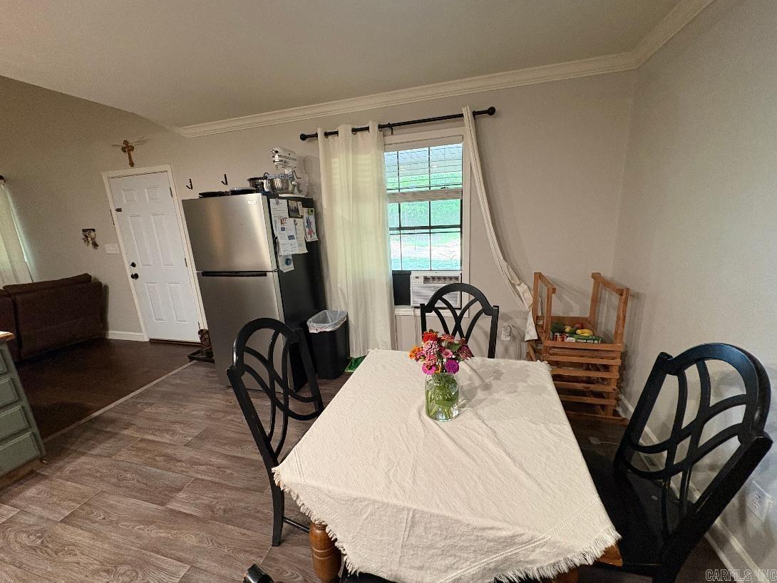 120 Spring Creek  Romance, AR