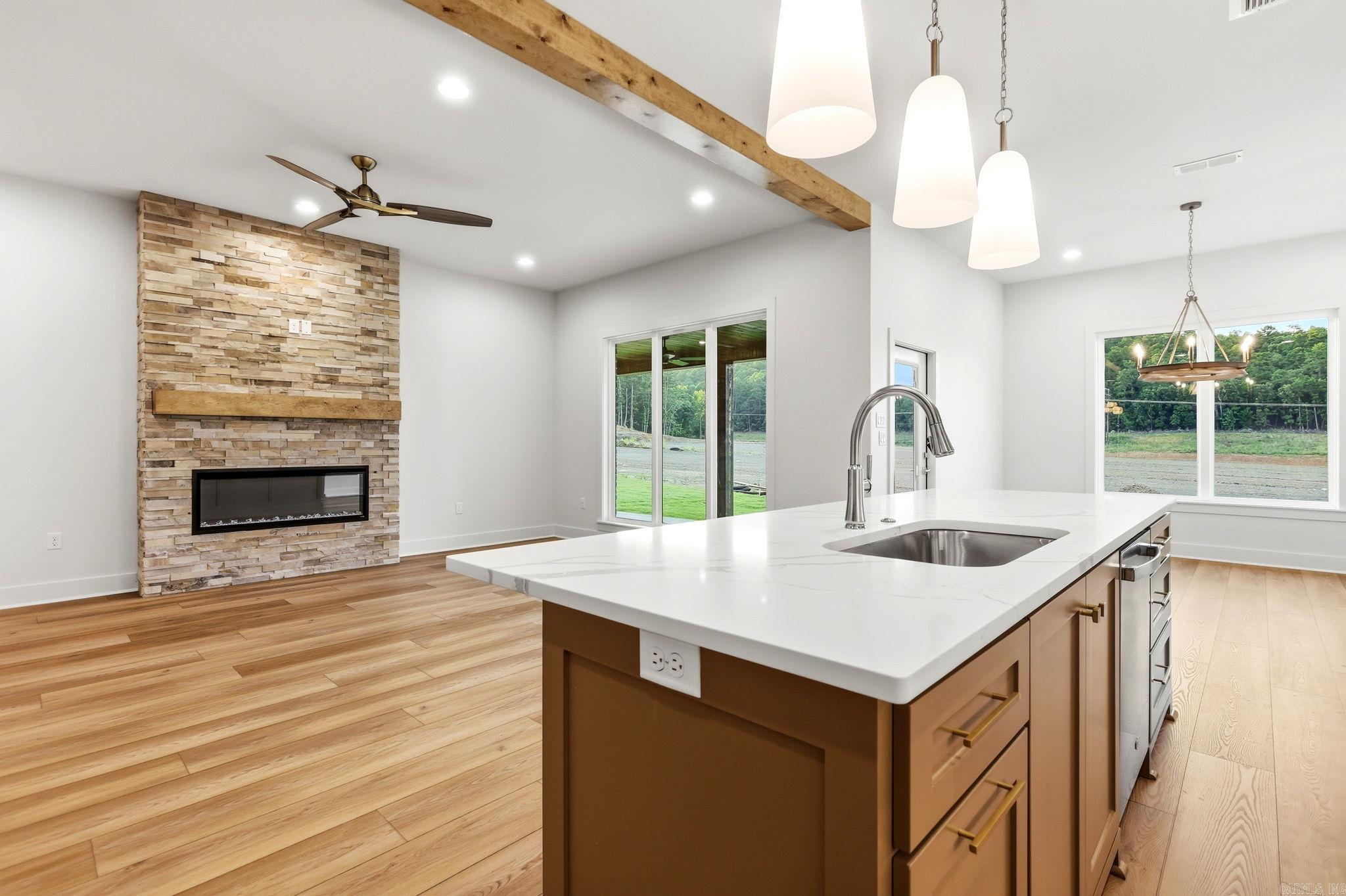 22 Mountain Brook  Little Rock, AR