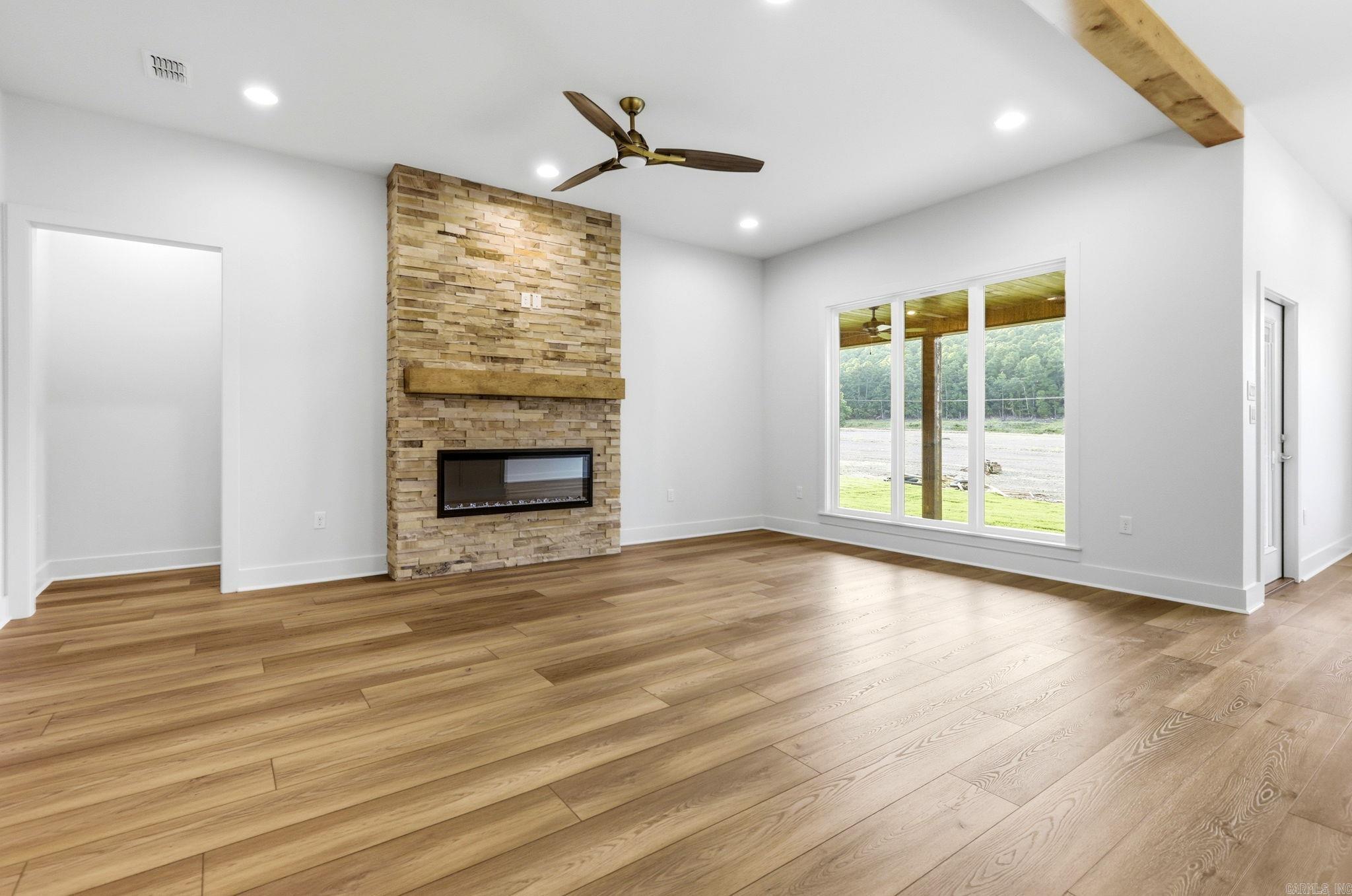 22 Mountain Brook  Little Rock, AR