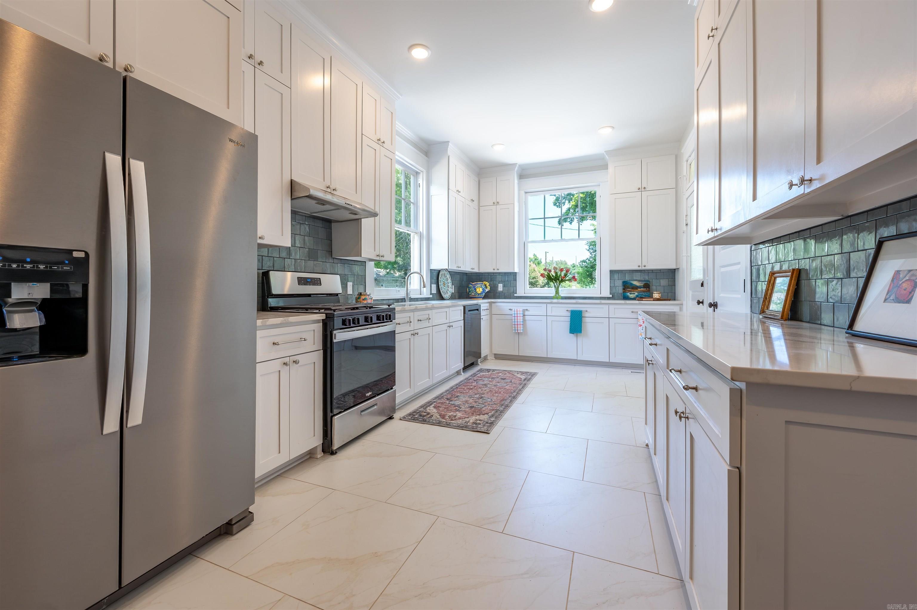 2401 Louisiana  Little Rock, AR
