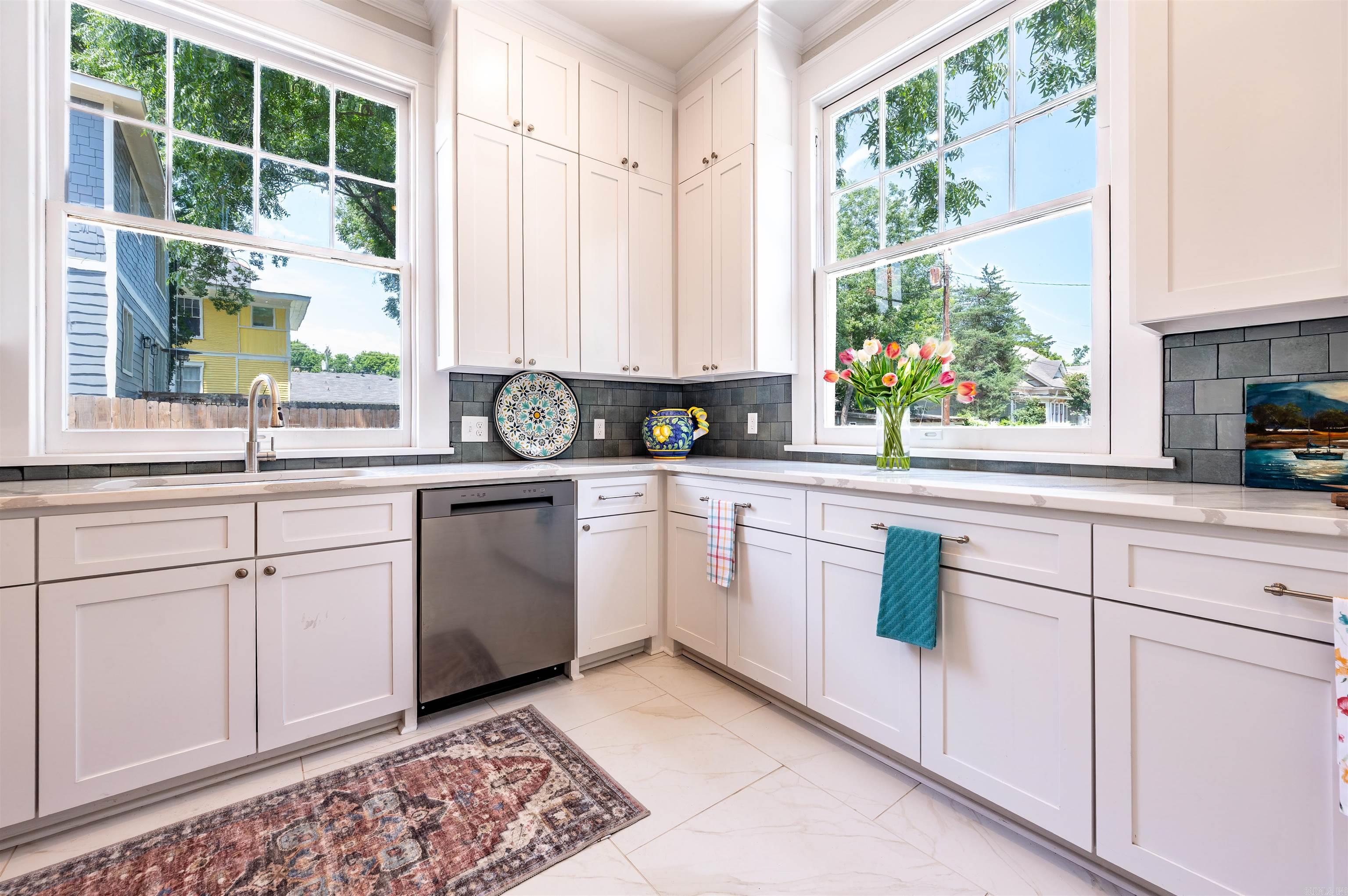 2401 Louisiana  Little Rock, AR
