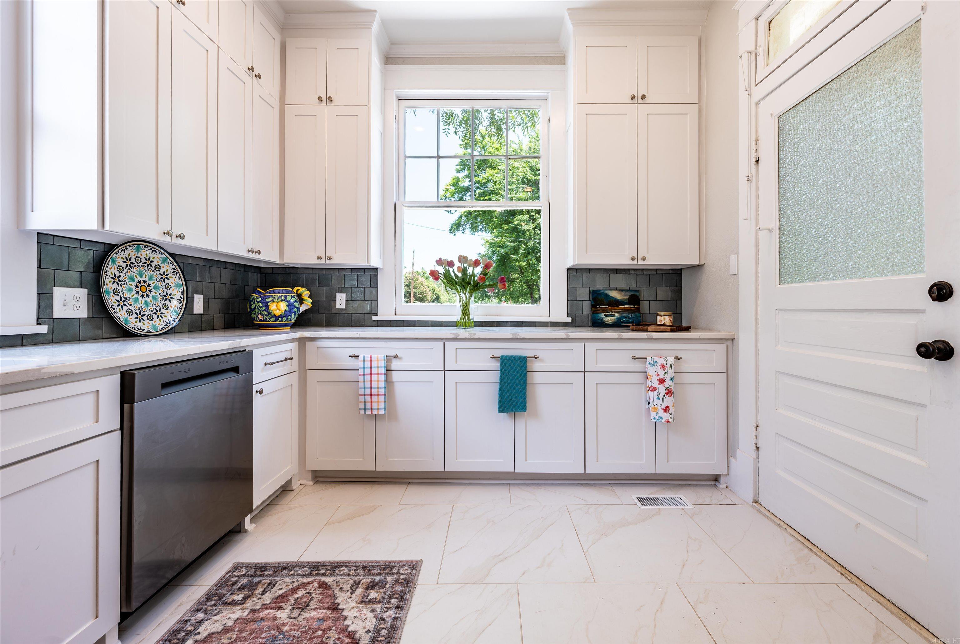 2401 Louisiana  Little Rock, AR