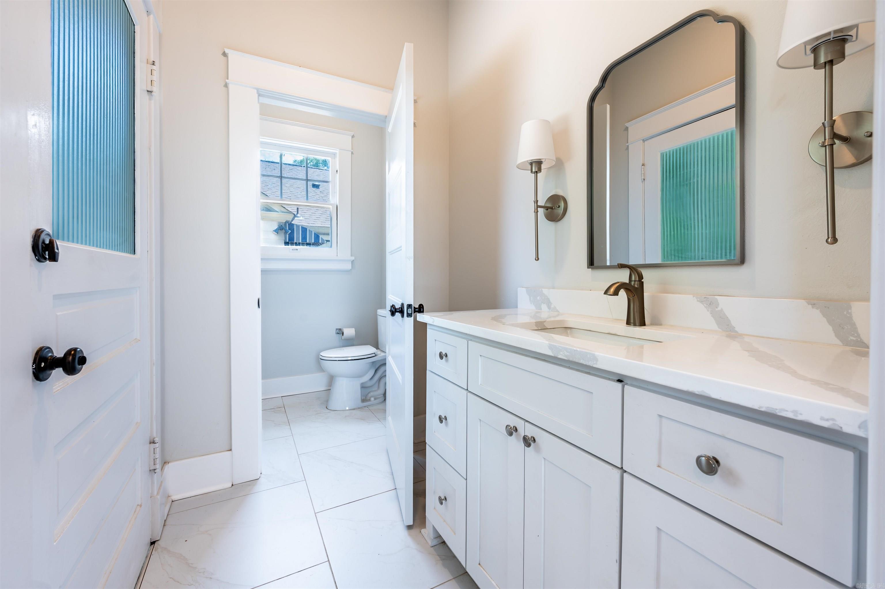 2401 Louisiana  Little Rock, AR